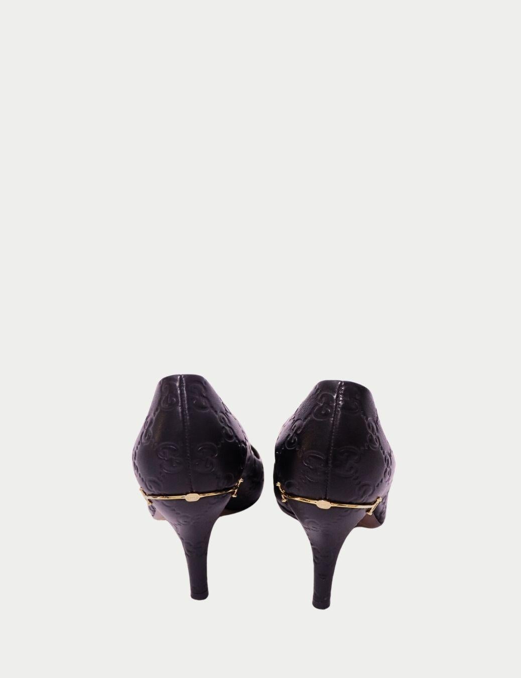 Gucci - EU 37.5 Negro en venta