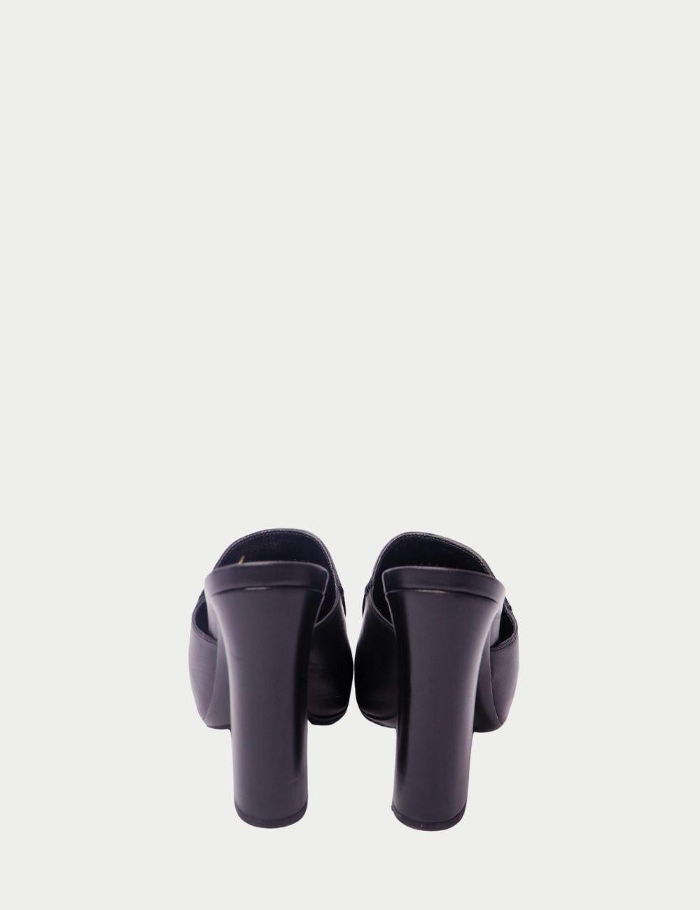 Gucci - EU 38.5 Negro en venta