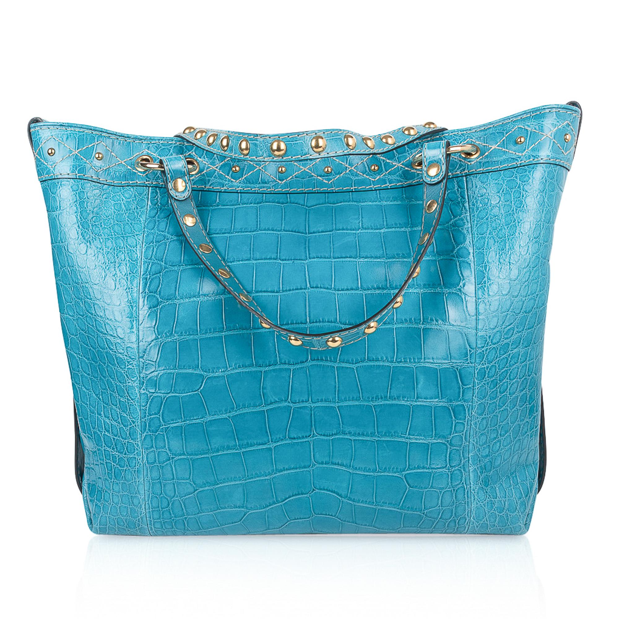 Gucci Exclusive Limited Edition Turquoise Crocodile Irina Tote Bag  For Sale 3