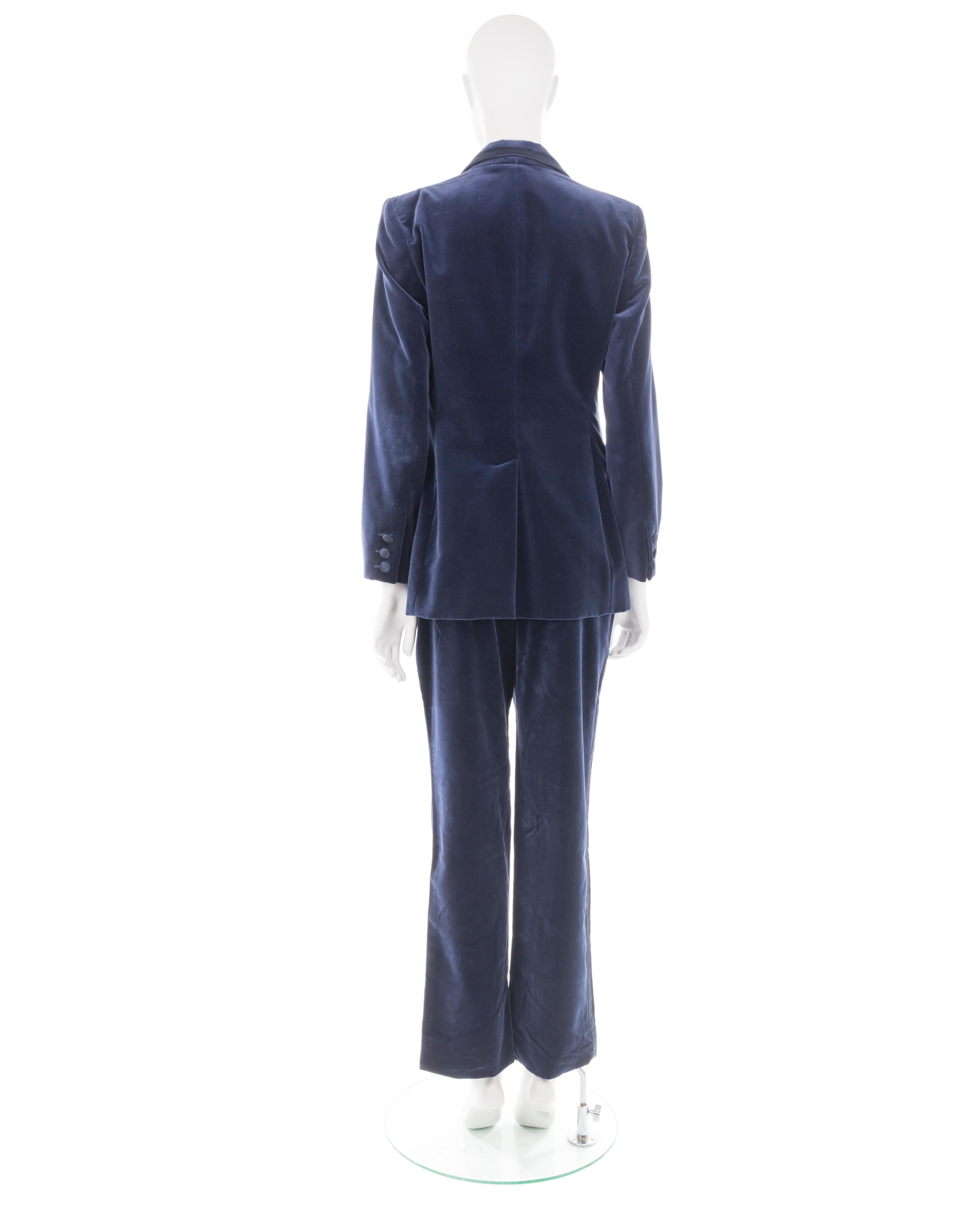 Women's or Men's Gucci F/W 1996 blue velvet jacket and pant tuxedo suit