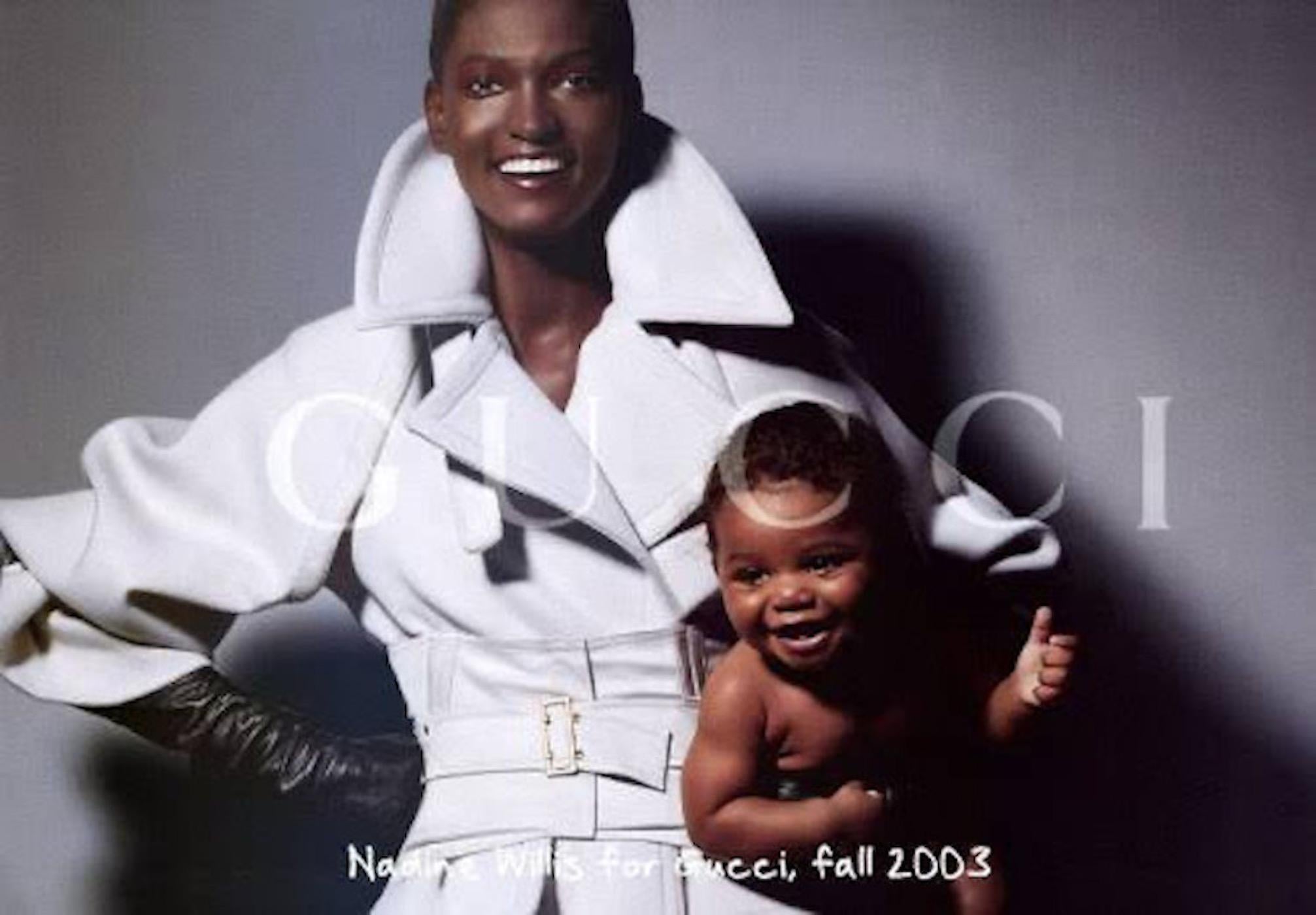 Gucci A/I 2003: passerella e campagna Cappotto in lana e angora con cintura a corsetto Tom Ford in vendita 3