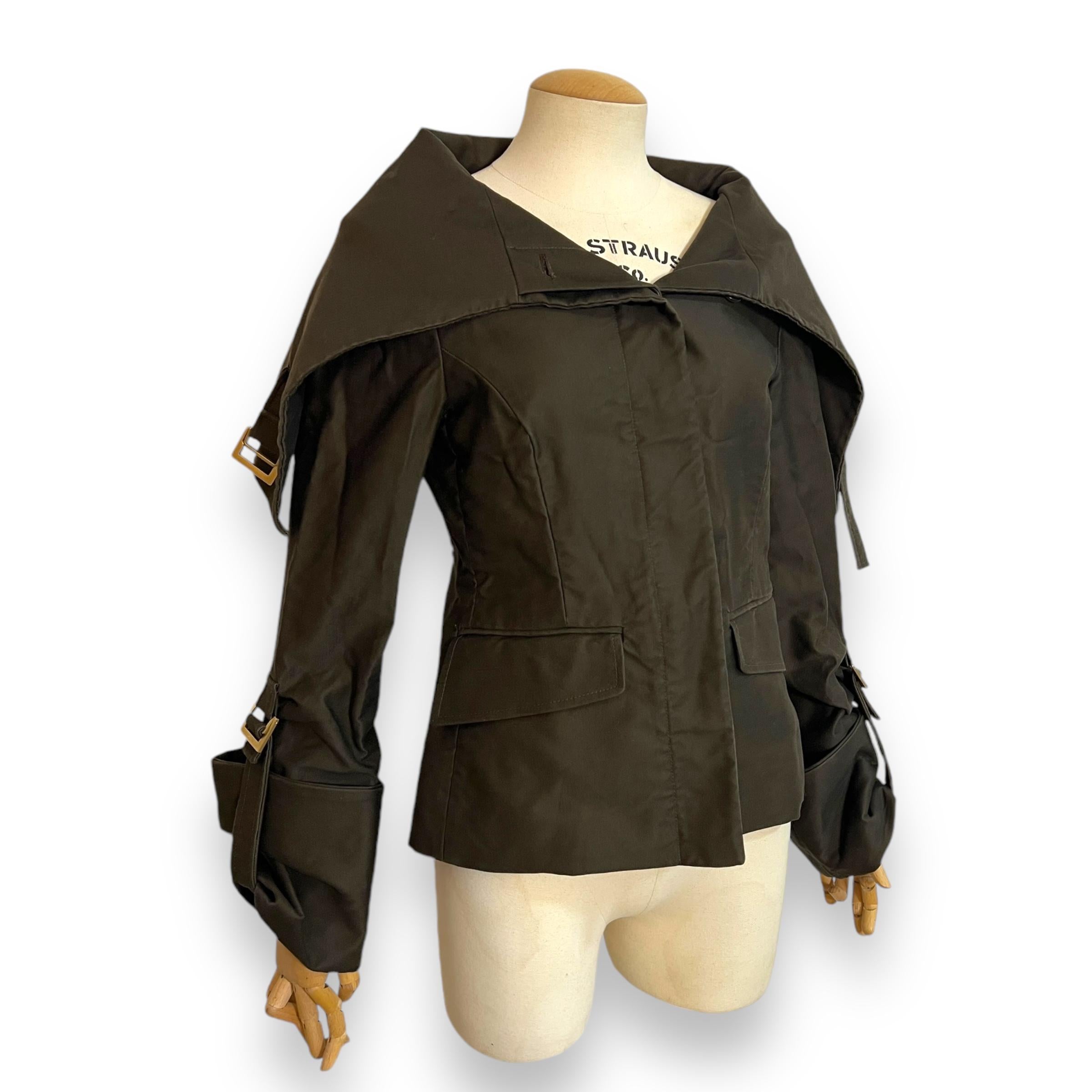 Nero Giacca con colletto Gucci A/I 2003 di Tom Ford, Look 11 in vendita