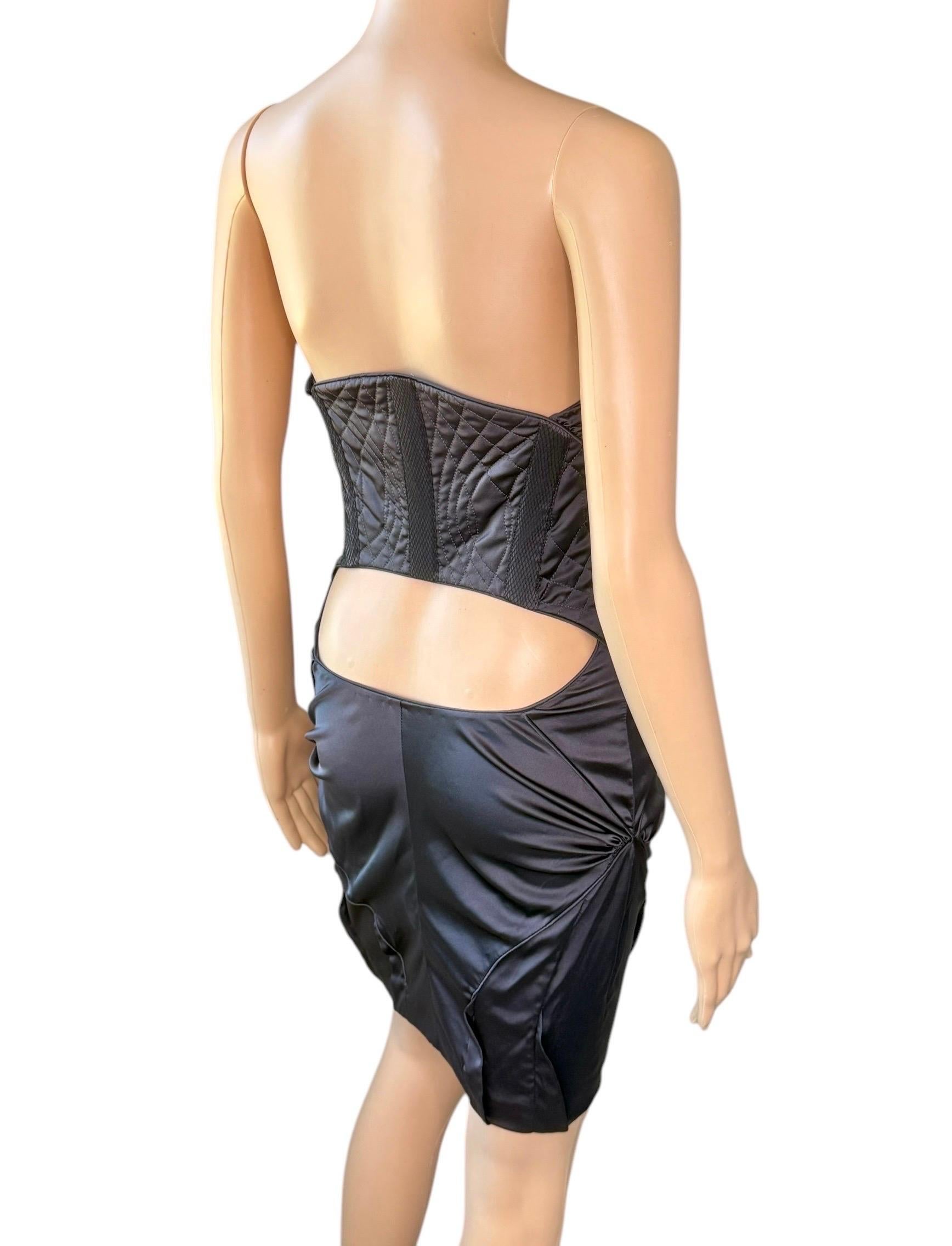 Gucci F/W 2005 Bustier Corset Cutout Back Silk Mini Dress For Sale 5