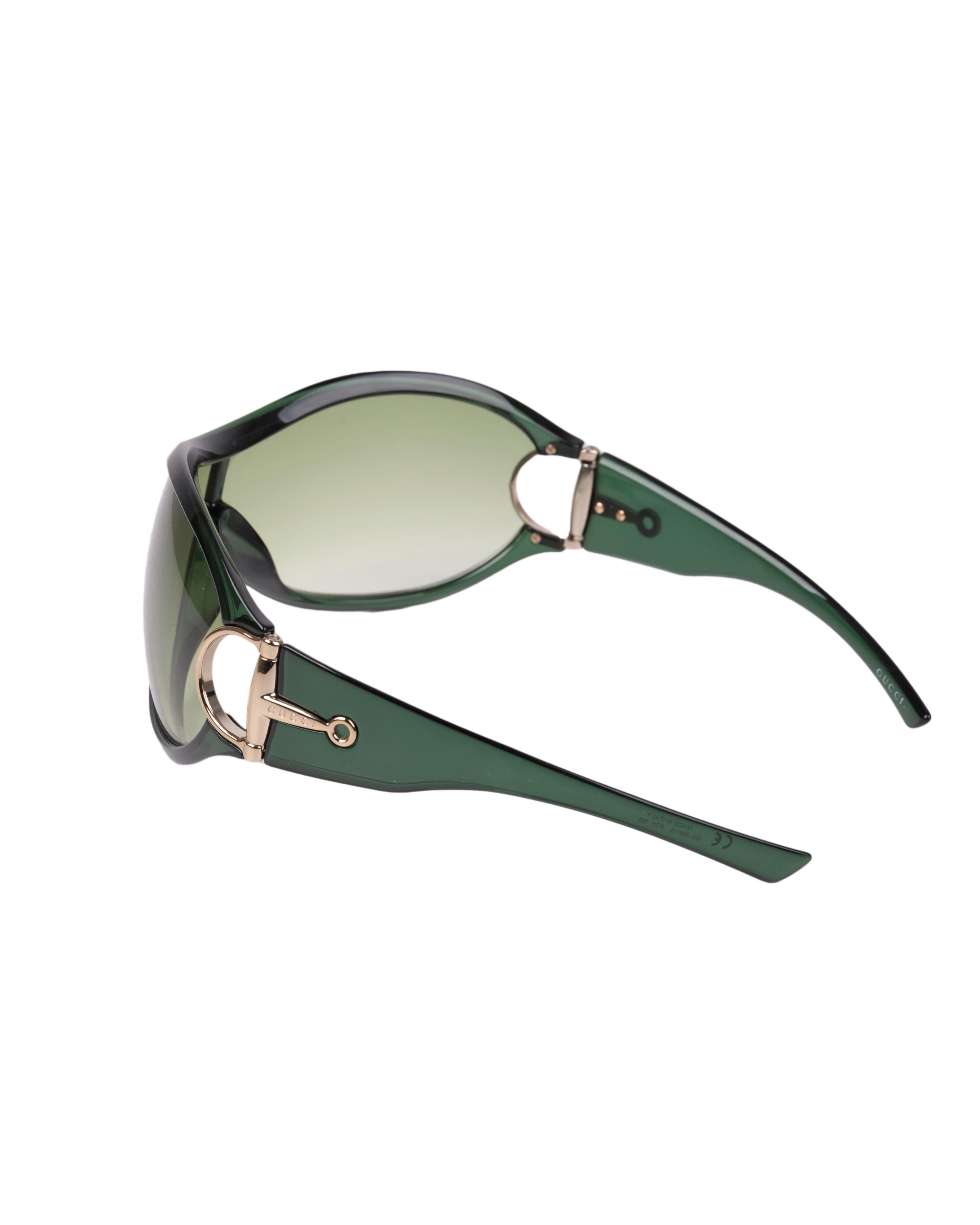 Gucci F/W 2005 green shield horsebit sunglasses In Excellent Condition In Rome, IT