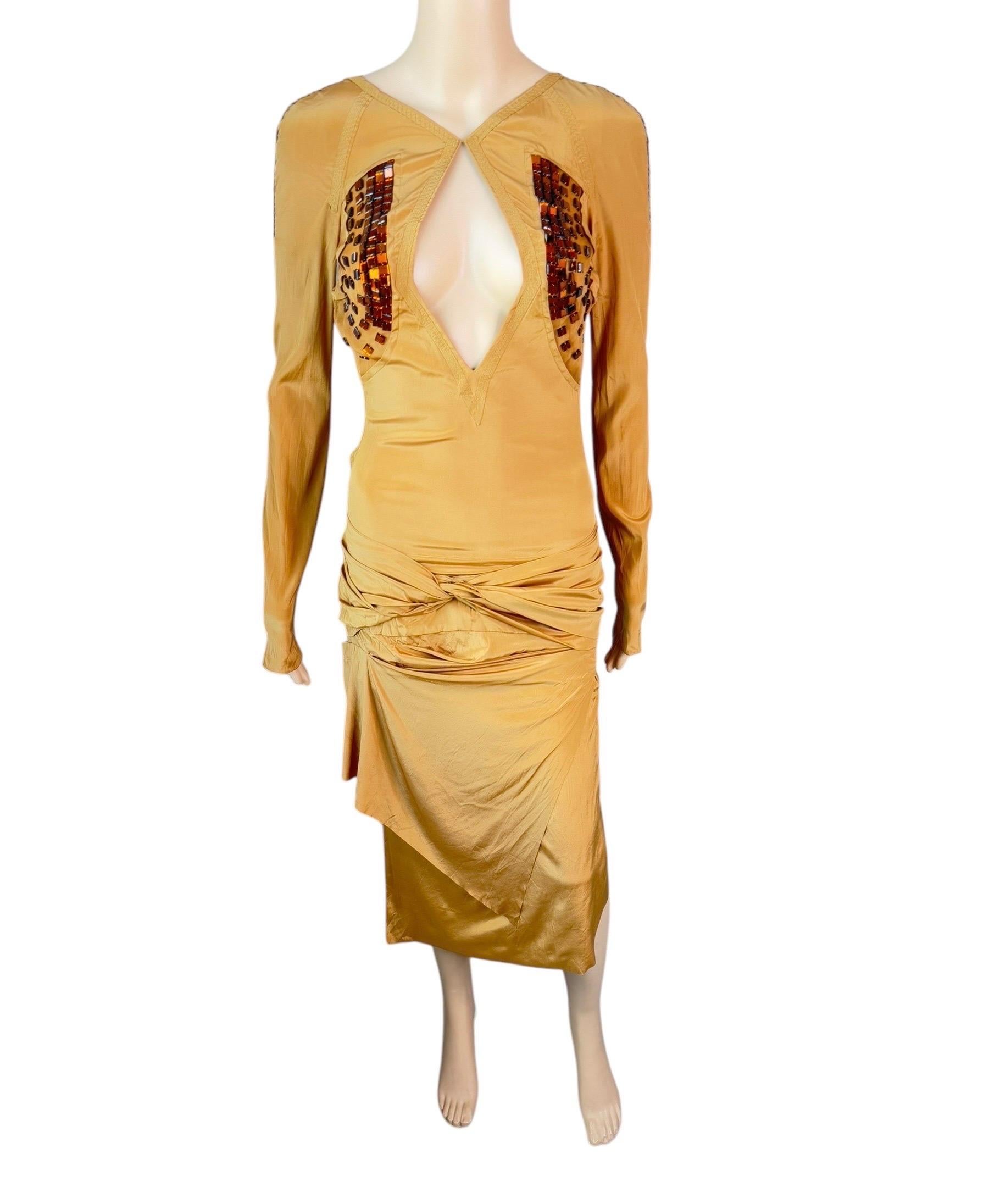 Gucci F/W 2005 Runway Embellished Plunging Keyhole Neckline Cutout Back Dress For Sale 5