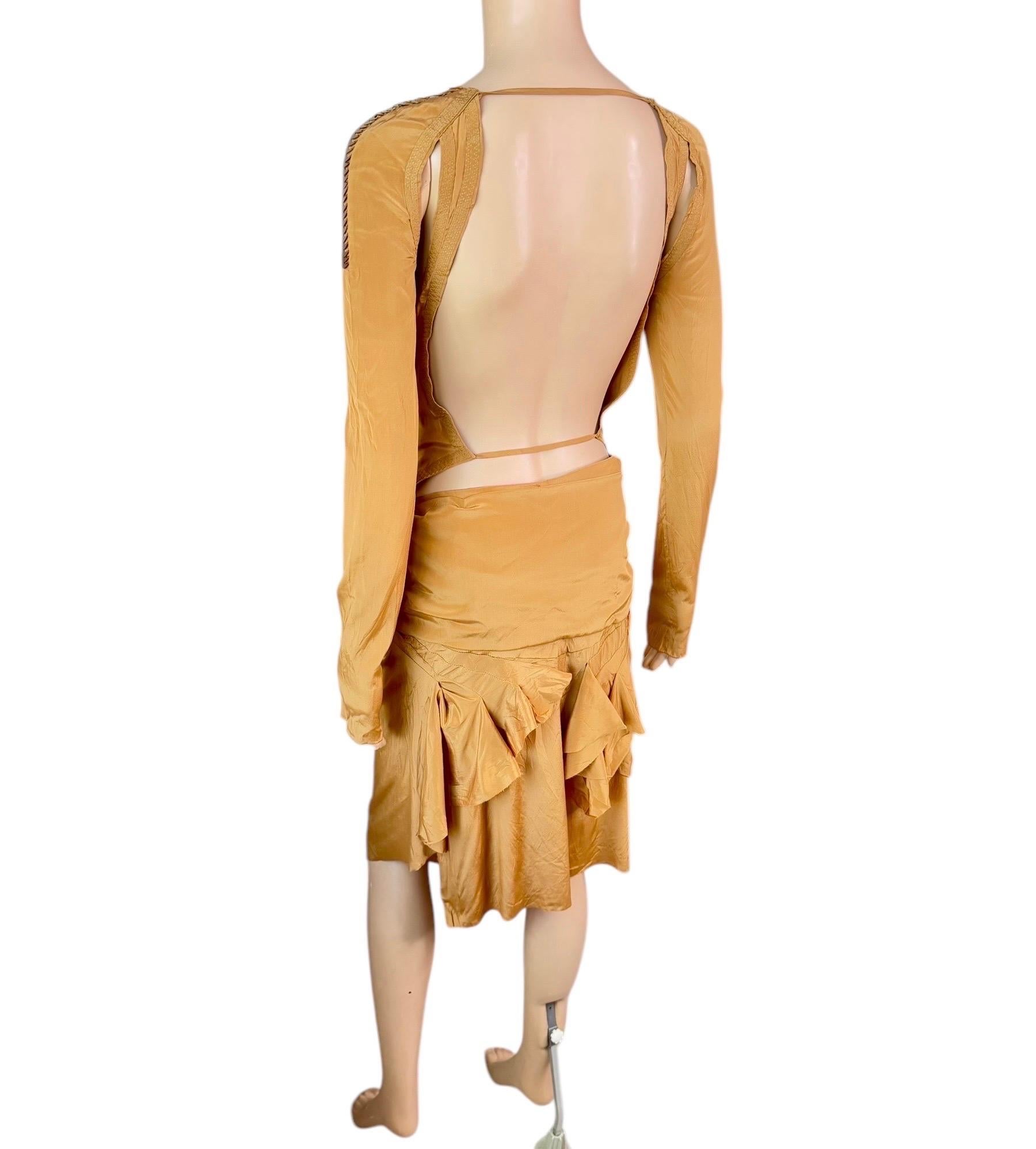 Gucci F/W 2005 Runway Embellished Plunging Keyhole Neckline Cutout Back Dress For Sale 10