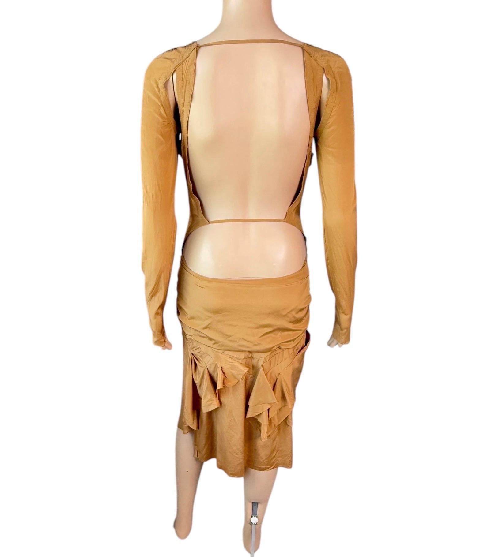 Gucci F/W 2005 Runway Embellished Plunging Keyhole Neckline Cutout Back Dress For Sale 4
