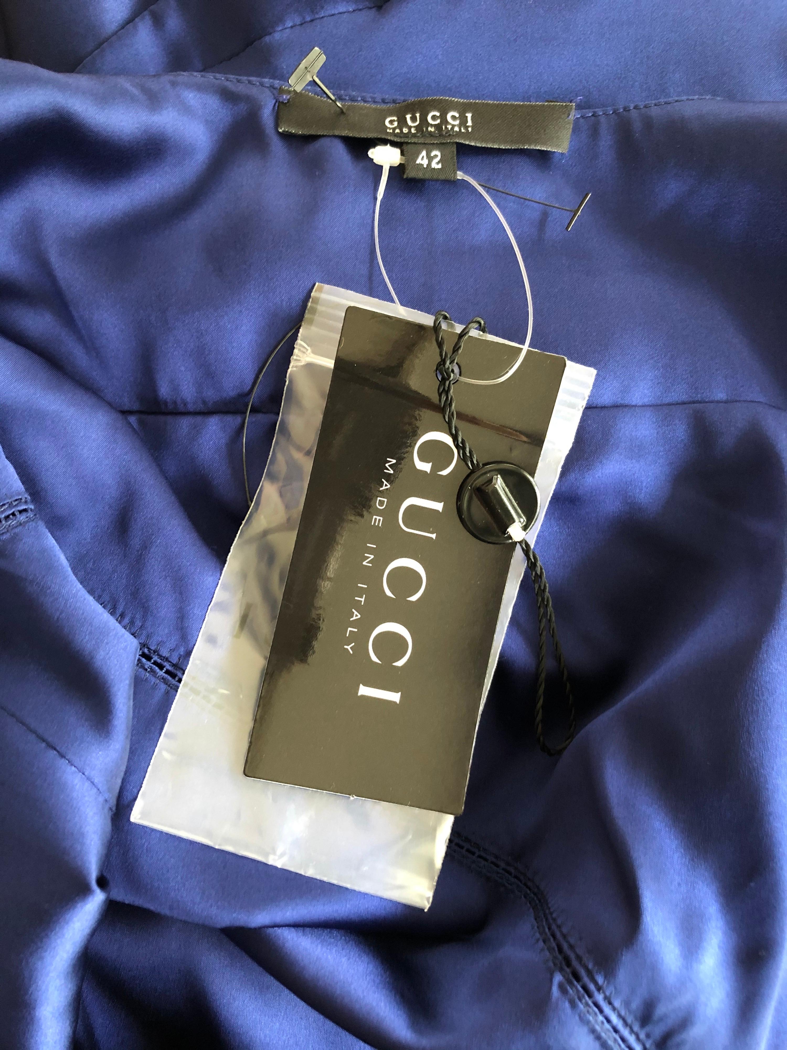 Gucci F/W 2005 Runway Plunging Neckline Cutout Back Silk Blue Dress For Sale 3
