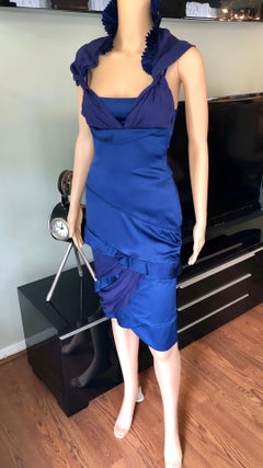 Gucci F/W 2005 Runway Plunging Neckline Cutout Back Silk Blue Dress
