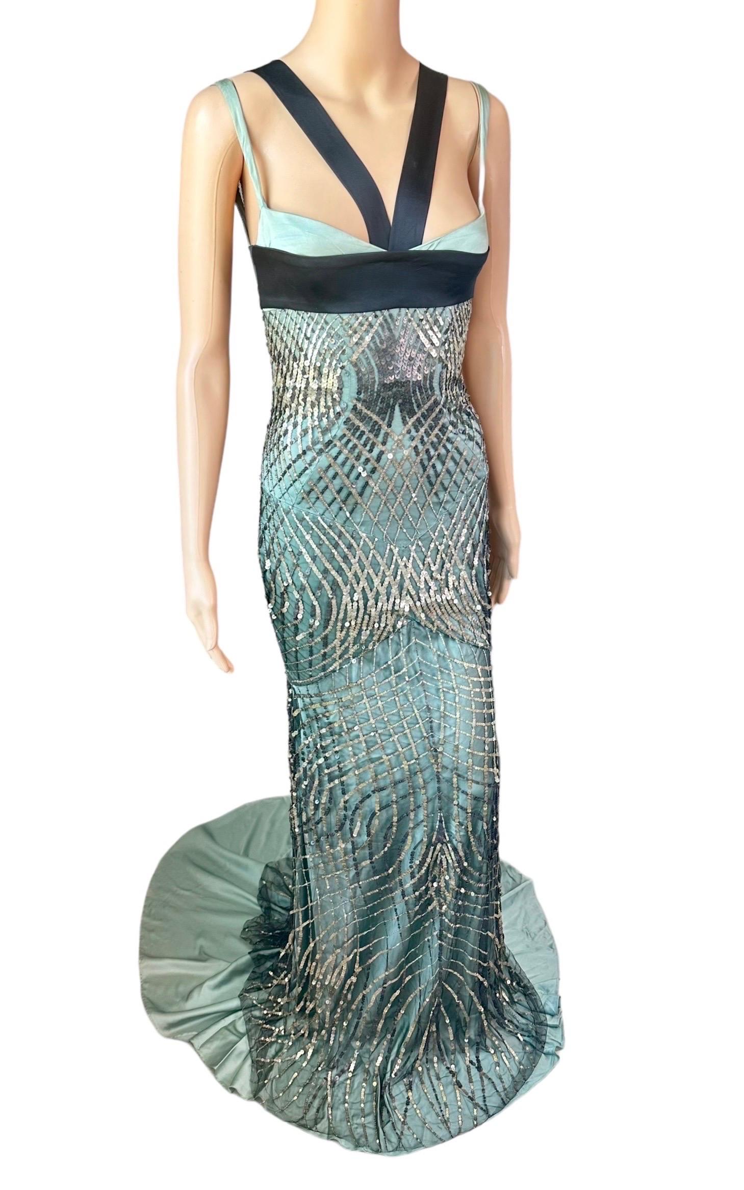 Women's Gucci F/W 2005 Runway Sequin Embellished Silk Mesh Cutout Evening Dress Gown