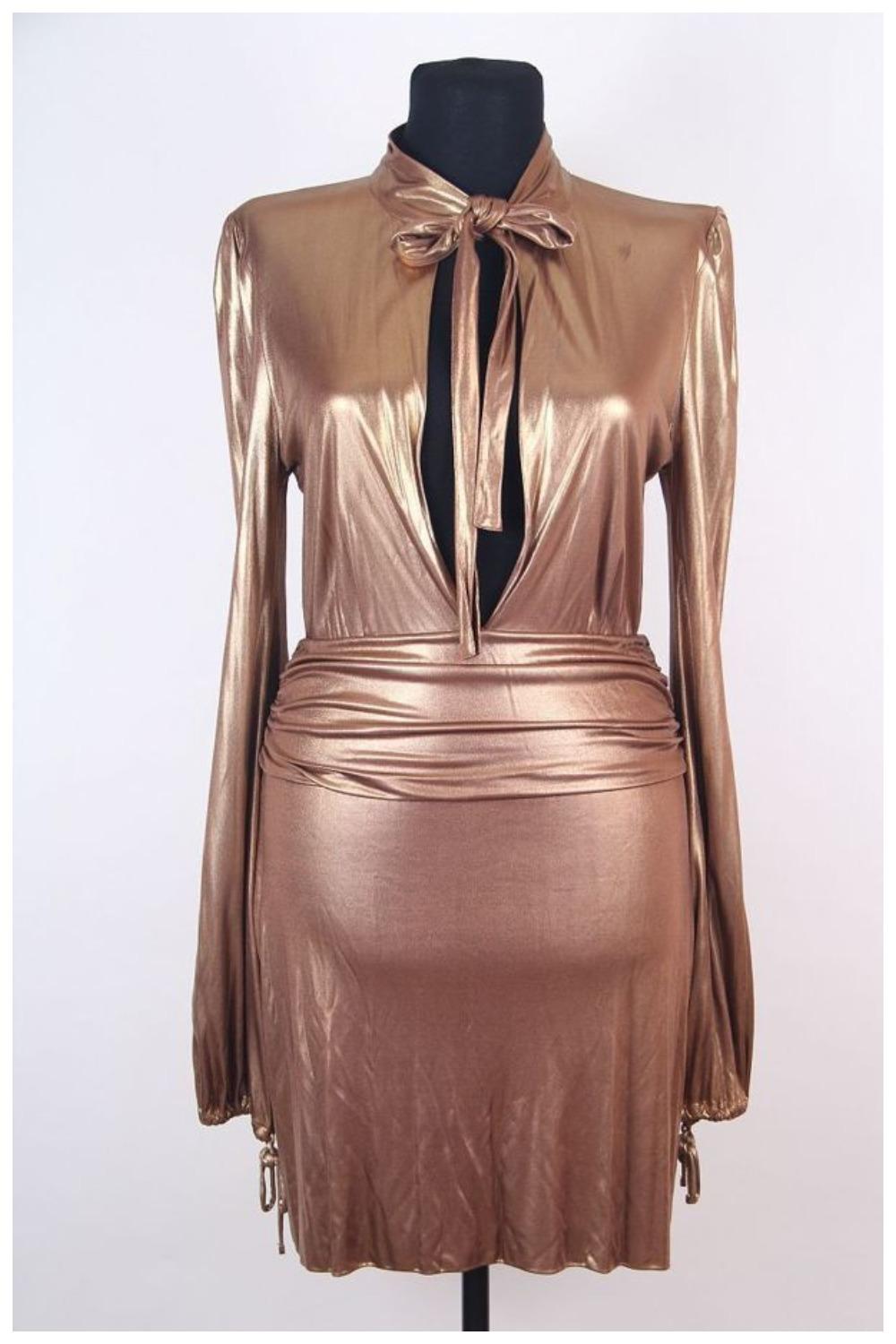 F/W 2006 Gucci Runway Plunging Neckline Gold Metallic Mini Dress For Sale 1