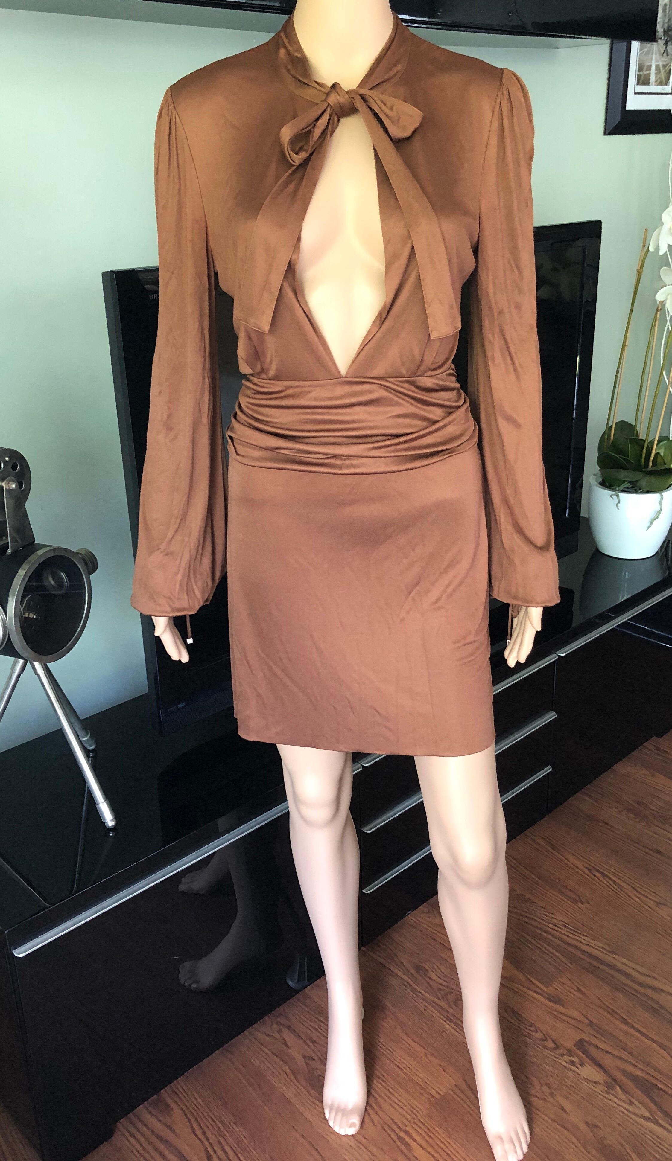 Brown Gucci F/W 2006 Runway Plunging Neckline Mini Dress