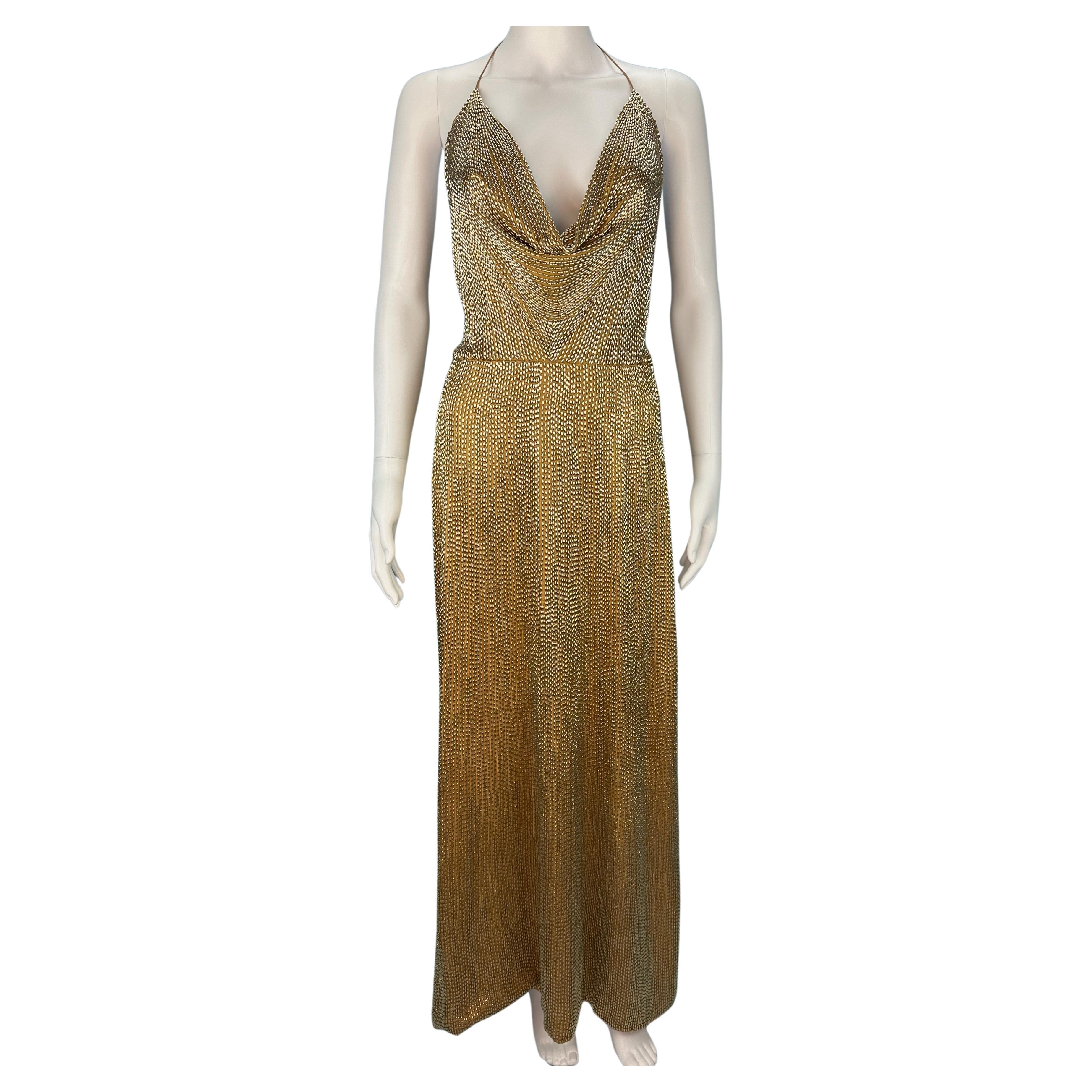 Gucci Fall 2006 Runway Gold Beaded Halter Gown Dress (robe dos nu ornée de perles) en vente