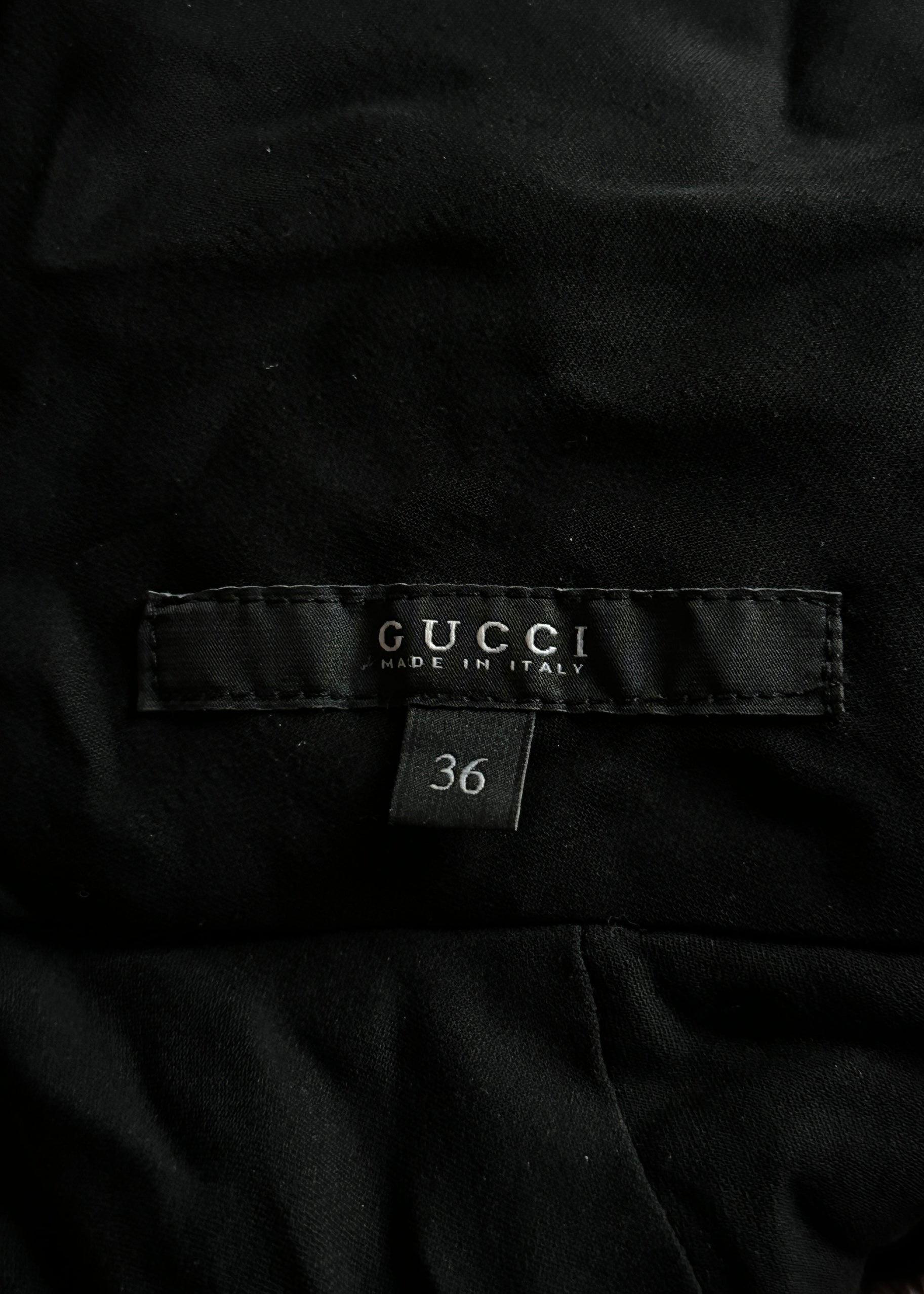 Gucci Herbst 2006 Laufsteg-Kleid mit Pailletten und Pelzschal im Angebot 3