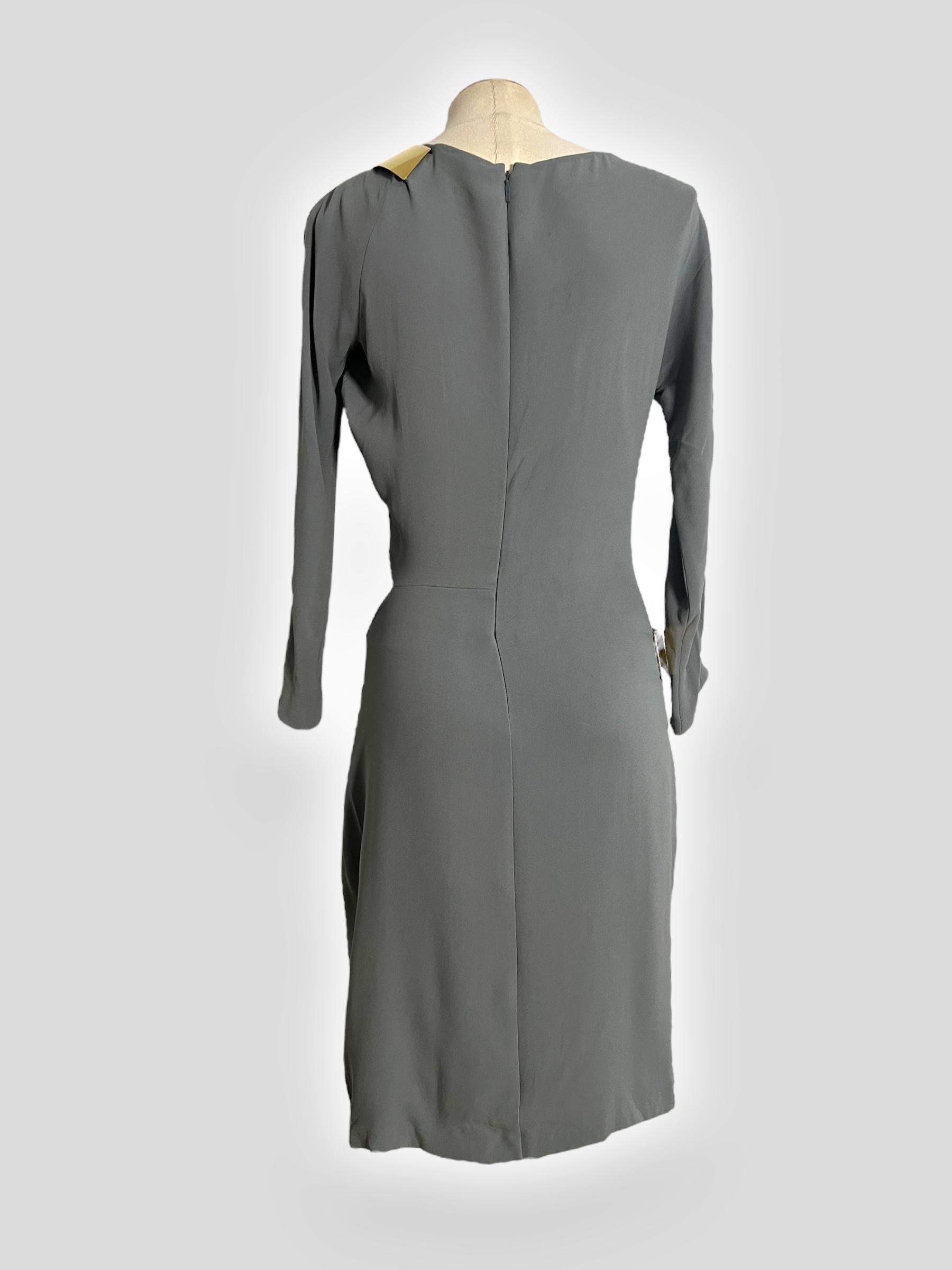 Women's Gucci Fall 2010 Runway Cut-Out Silk Dress For Sale