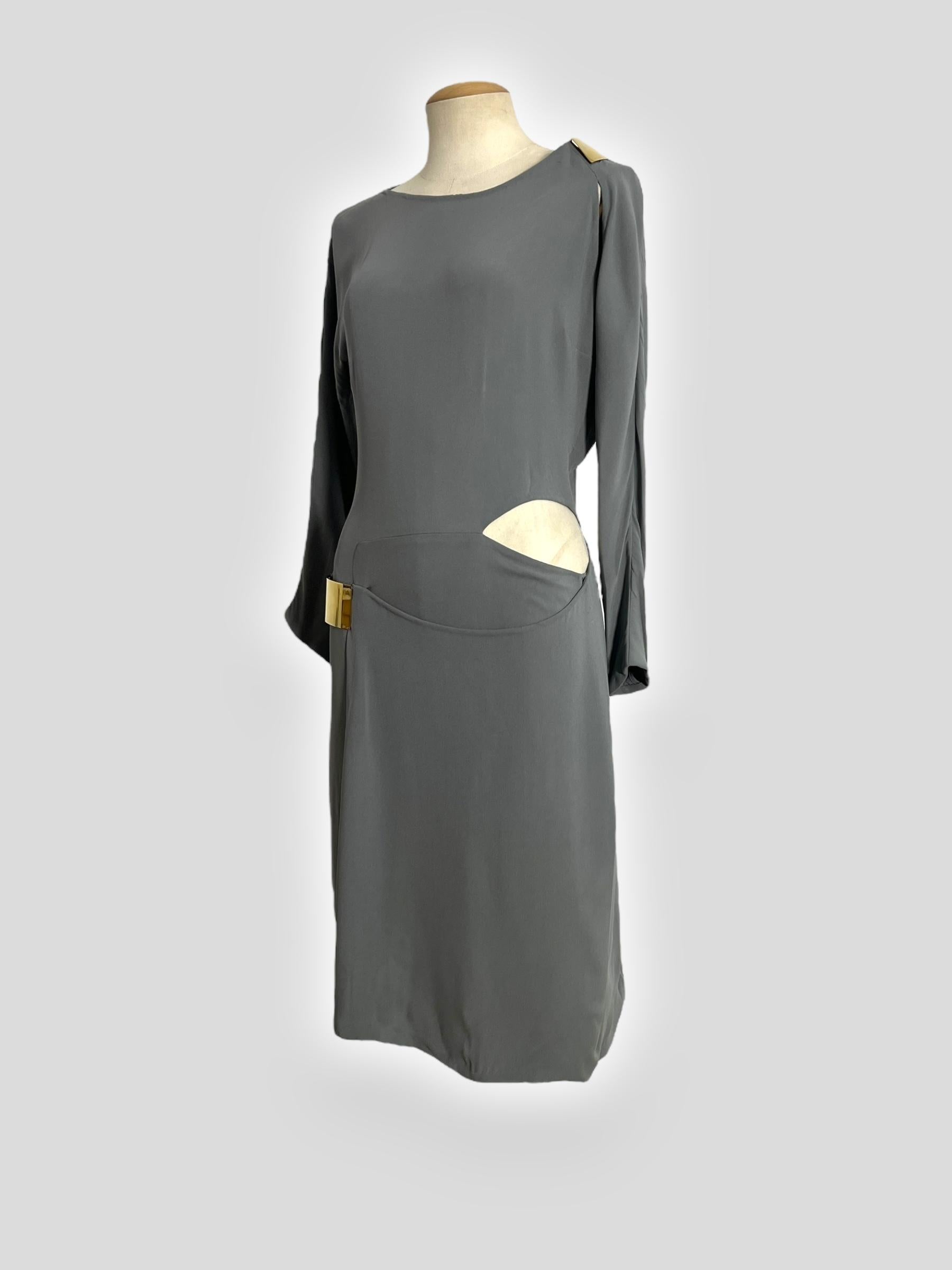 Gucci Fall 2010 Runway Cut-Out Silk Dress For Sale 2