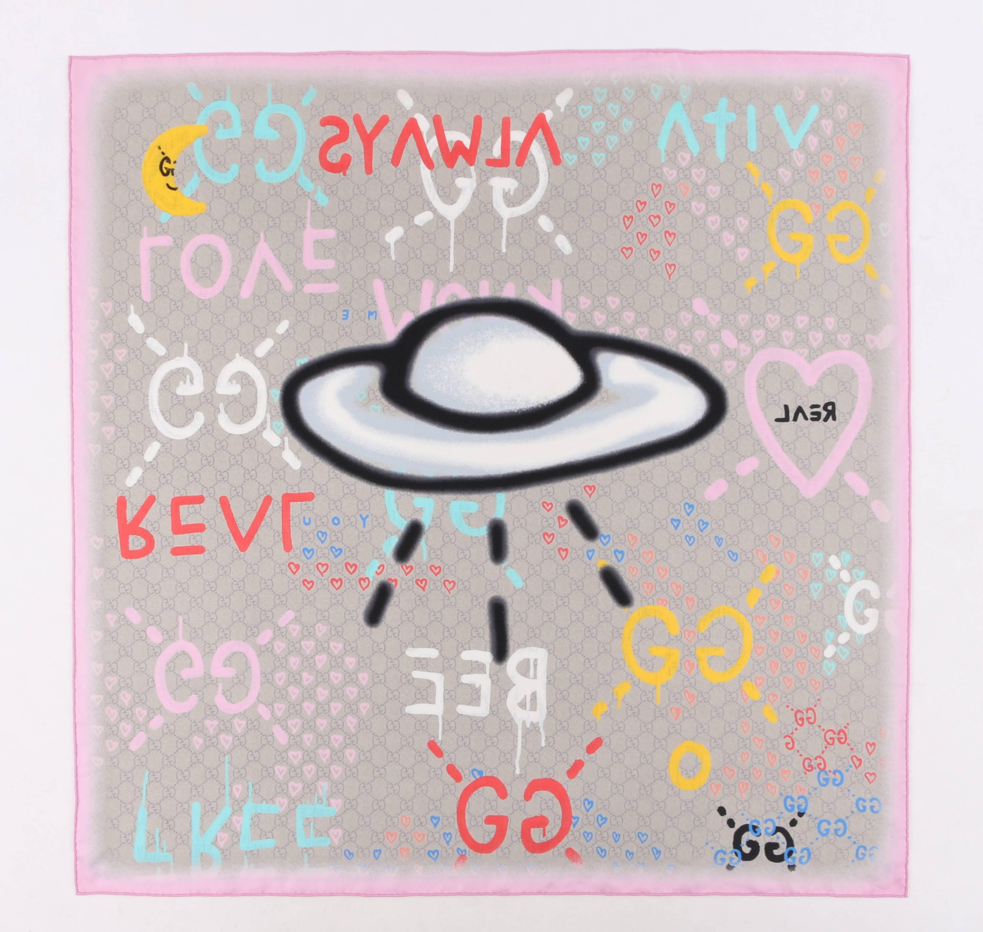 gucci ufo scarf