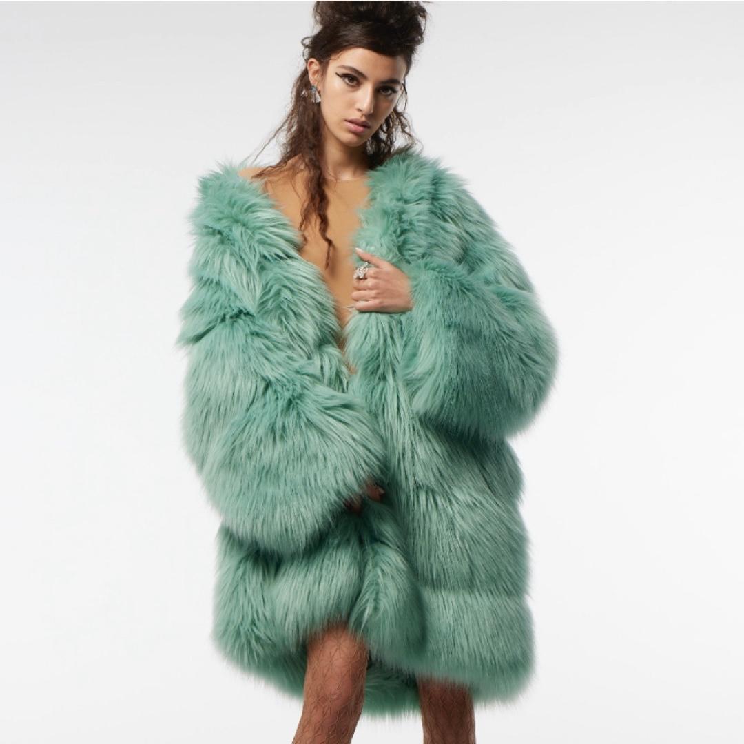 Gucci Faux Fur Coat in Mint Color  IT 40 For Sale 3