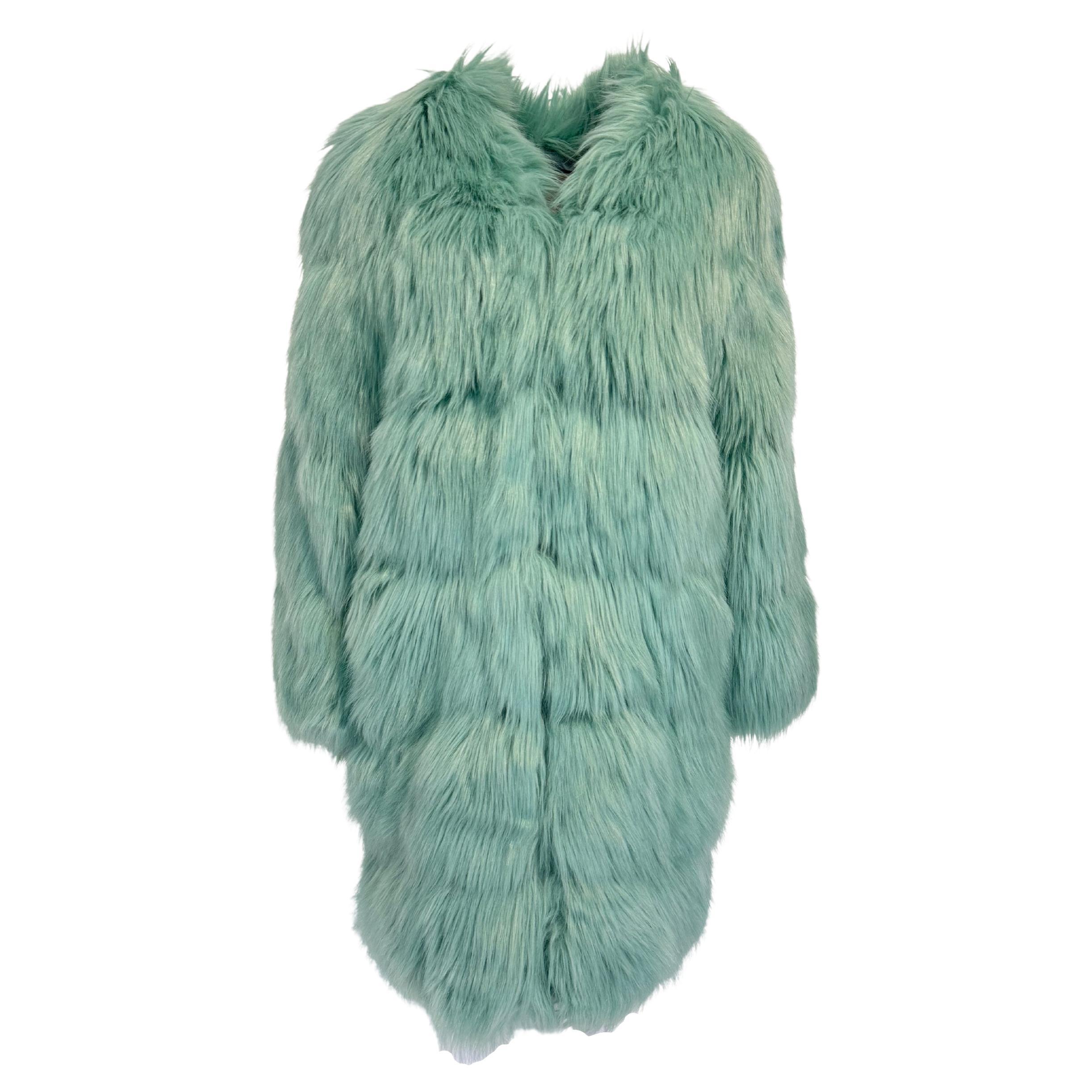 Gucci Faux Fur Coat in Mint Color  IT 40 For Sale