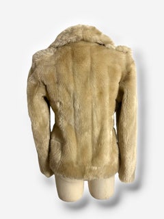 Gucci Kunstpelz-Doppelreihermantel, Laufsteg Herbst/Winter 1996