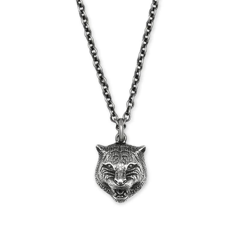 Gucci Collana in argento invecchiato con testa di felino YBB433608001 In condizioni Nuovo in vendita a Wilmington, DE