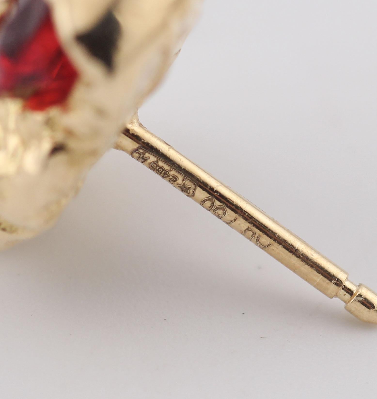 Orecchini a testa di leone in oro 18k con diamante e opale di fuoco di Gucci in vendita 4