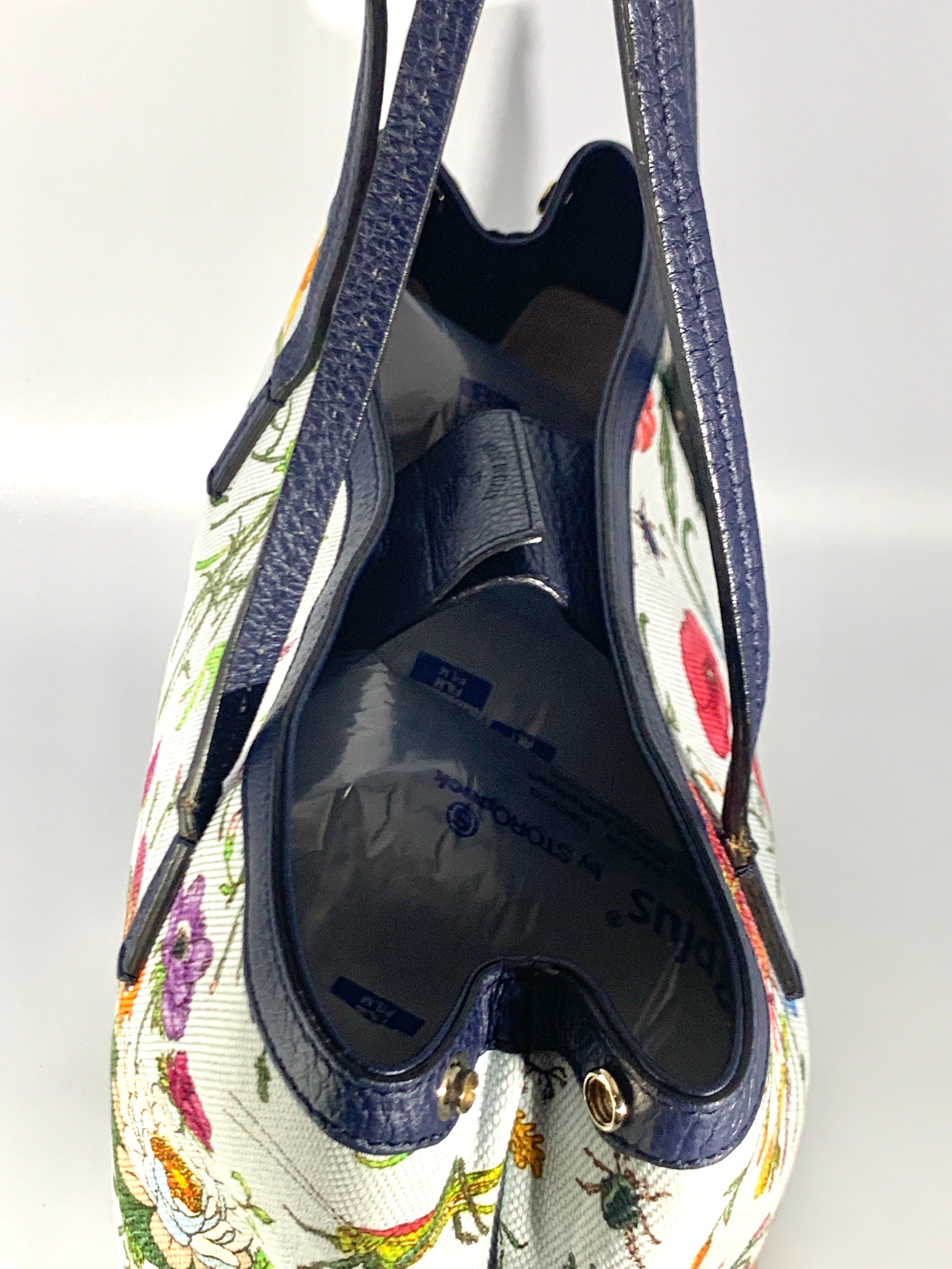  Gucci Flora Canvas Leather Trim Navy Blue With Flowers  Tote Handbag 1705189 3
