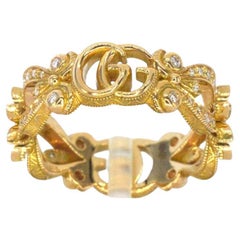 GUCCI "Flora" Golden Pavé Ring With Diamonds
