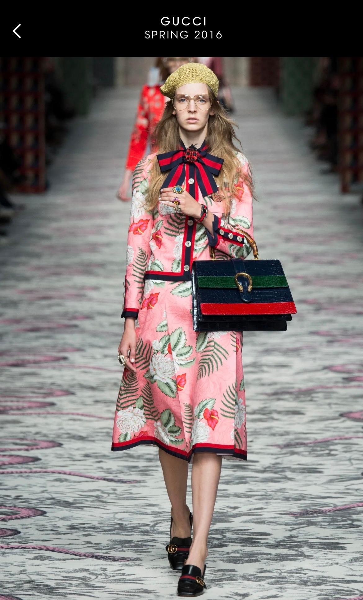 Gucci flora jacket ss collection 2016 von Alessandro Michele. im Angebot 5