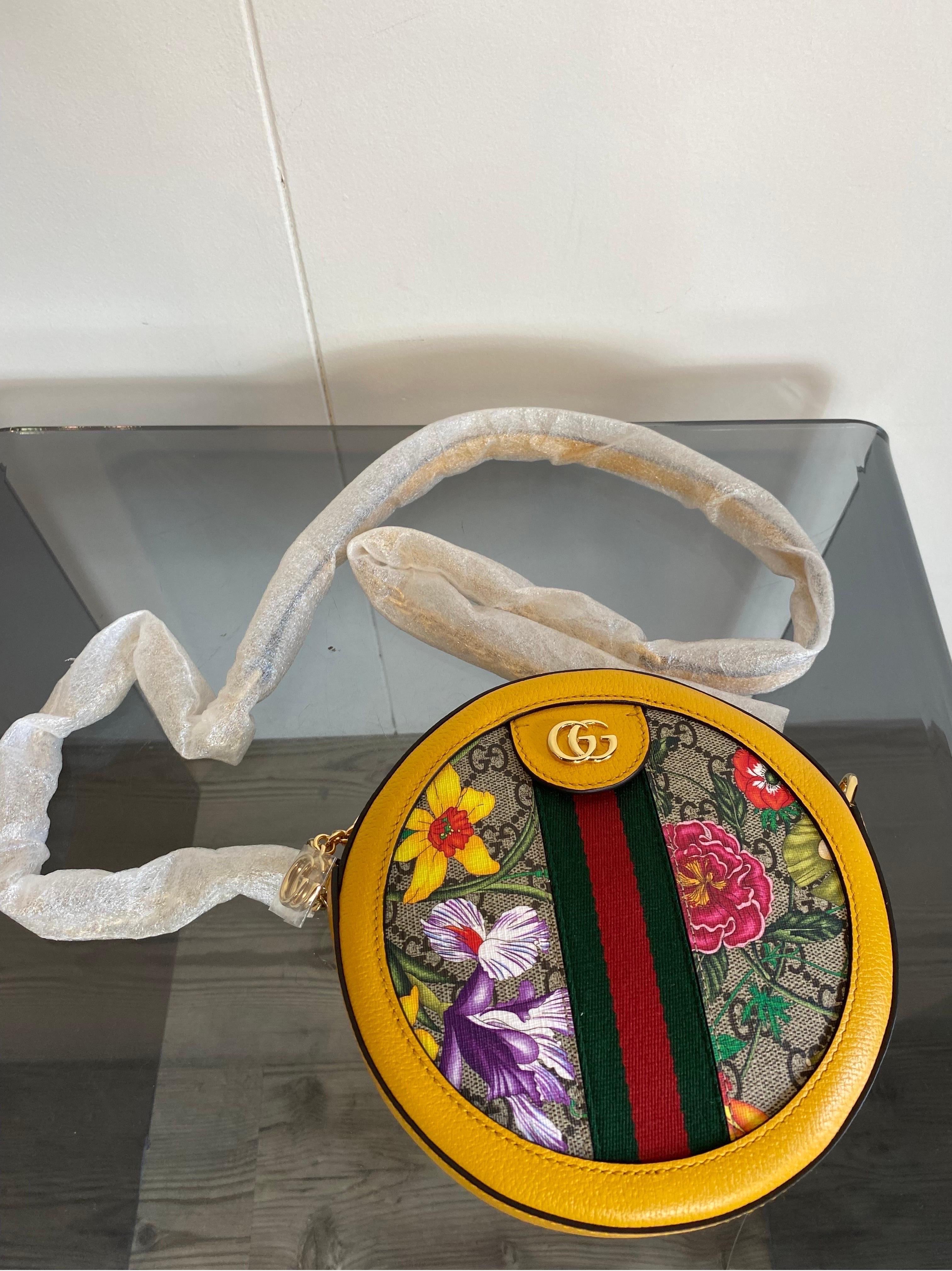 Gucci Flora Ophidia round yellow bag In New Condition In Carnate, IT