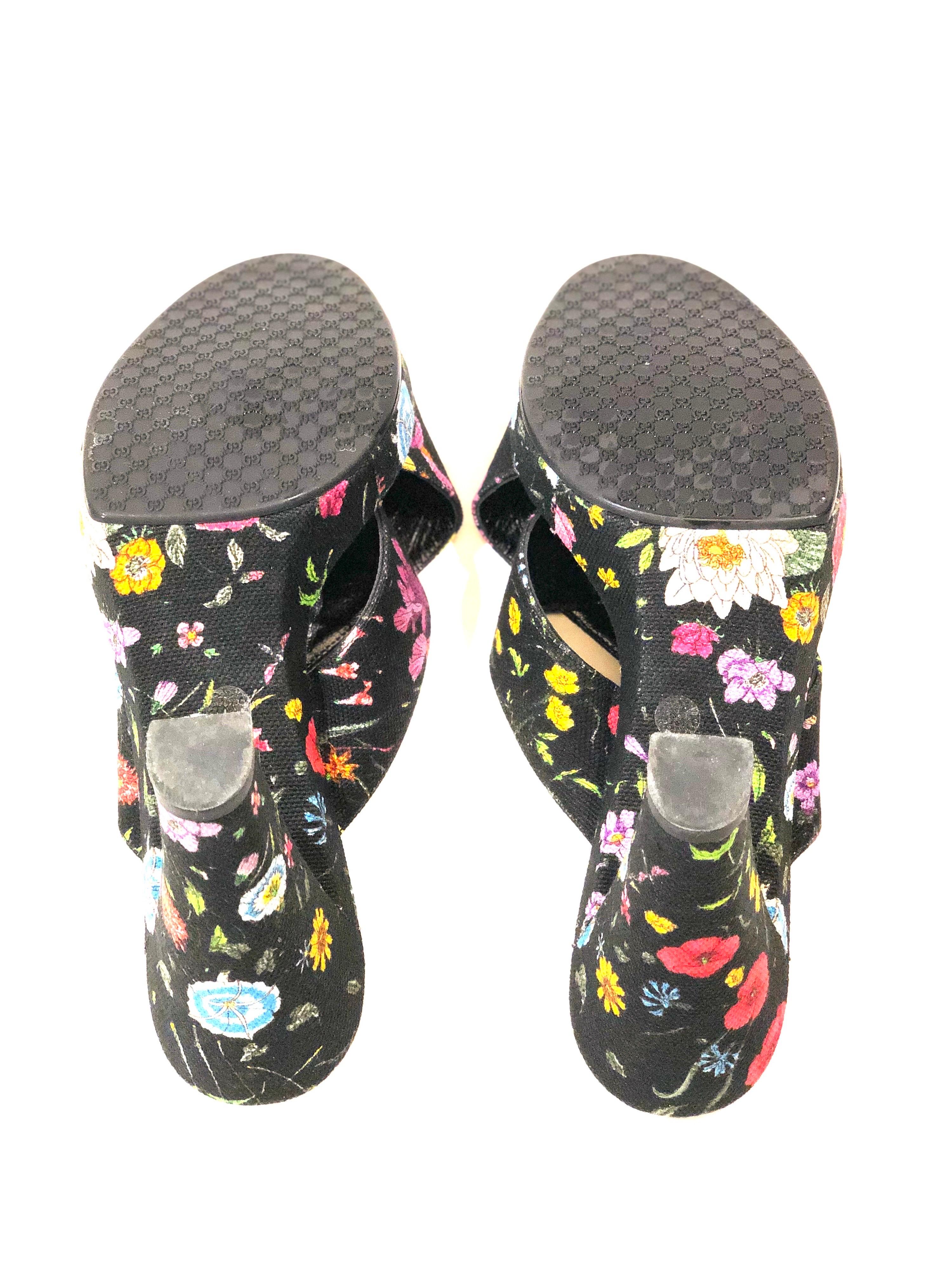 Gucci Sandalias Lona Floral Mules en Excelente estado para la venta en Sheung Wan, HK