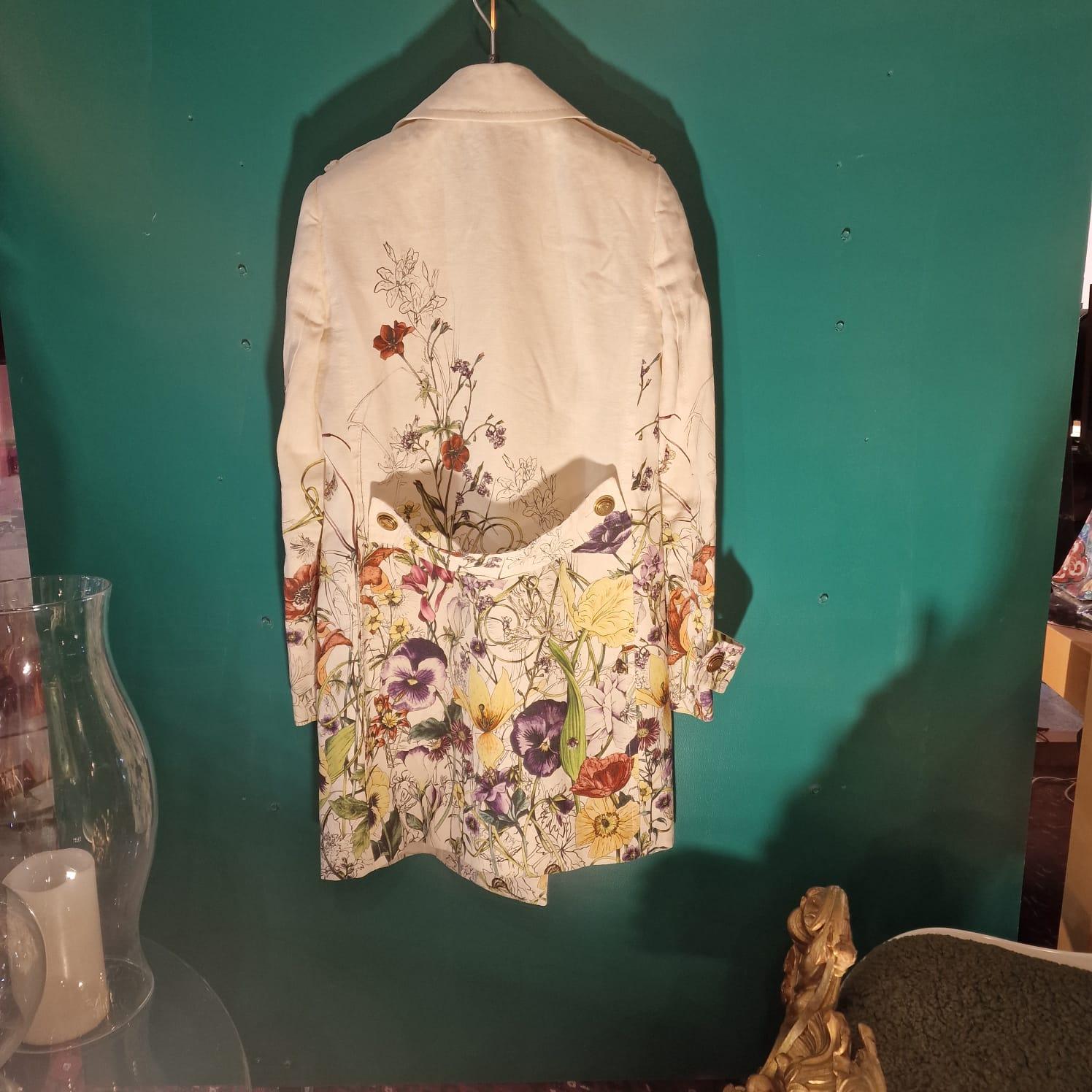Beige Gucci Floral Flora Infinity Linen Trench  Frock  by Frida Giannini