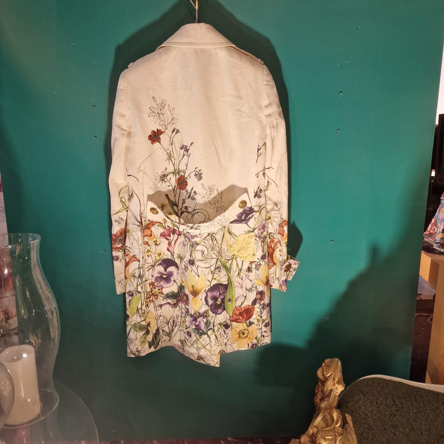 Women's or Men's Gucci Floral Flora Infinity Linen Trench  Frock  by Frida Giannini