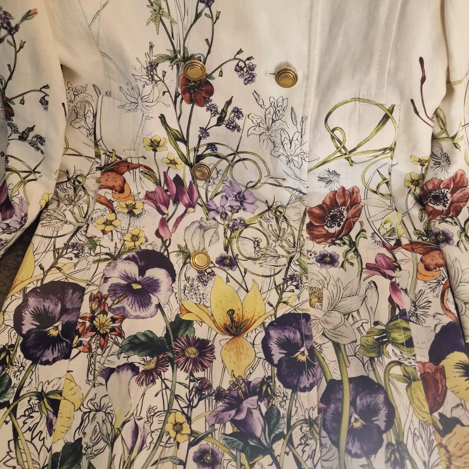 Gucci Floral Flora Infinity Linen Trench  Frock  by Frida Giannini 4