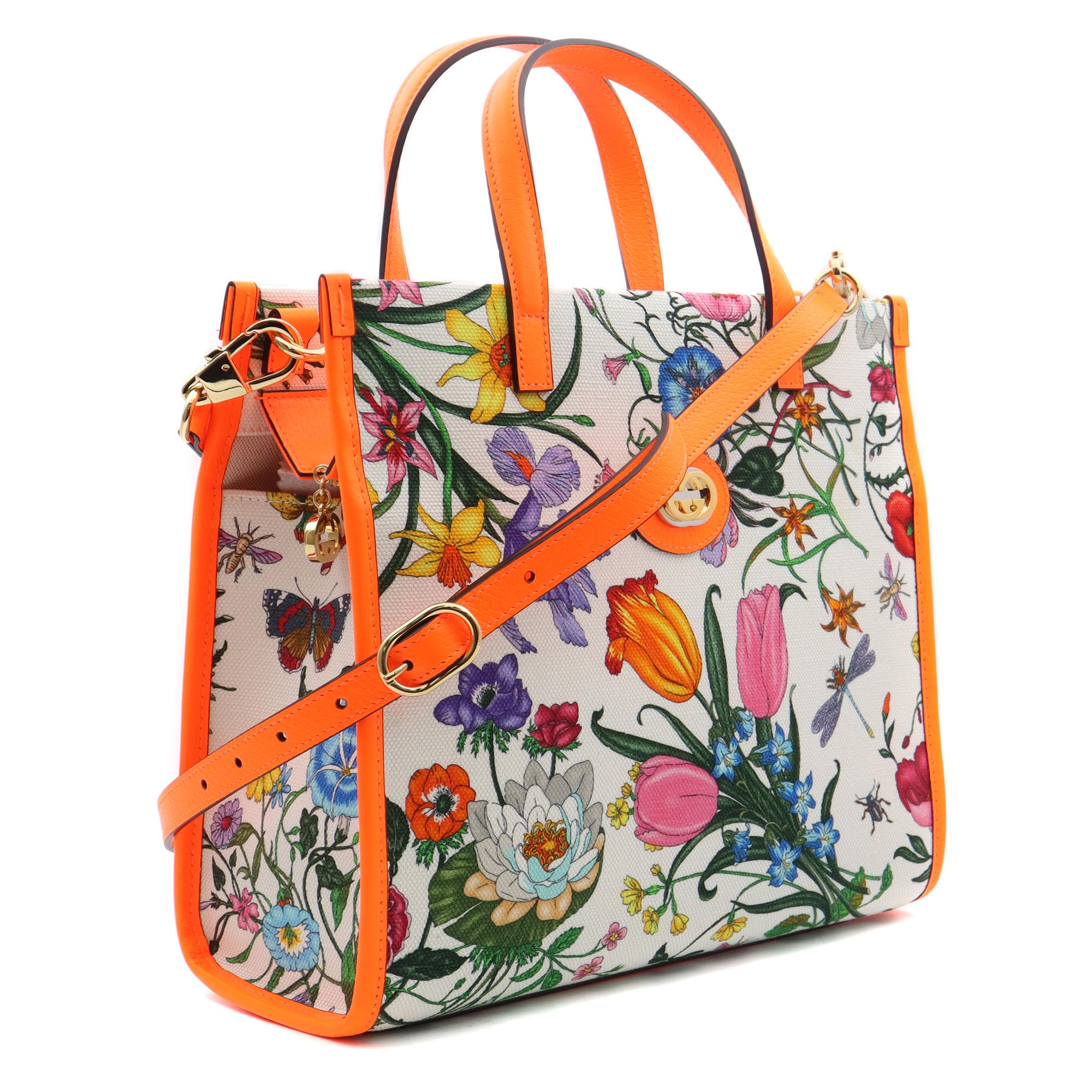 Presented on a tote bag in canvas, the historic Floral motif continues to influence the House. Originally depicted by Italian artist Vittorio Accornero, the design has undergone several reinventions and is brought to the forefront in the Cruise 2019