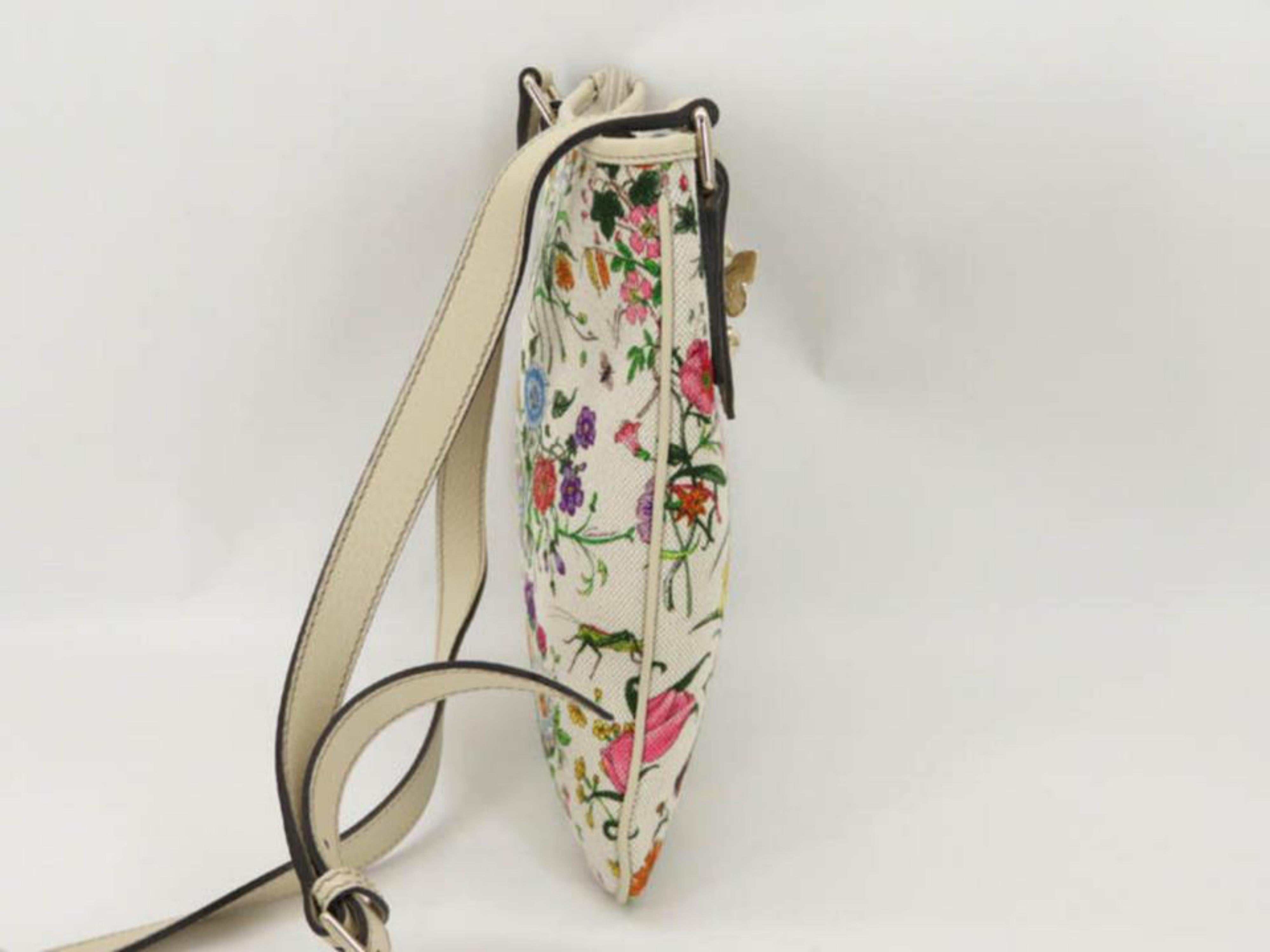 Gucci Floral Pattern Messenger 868604 White Canvas Cross Body Bag For Sale 4