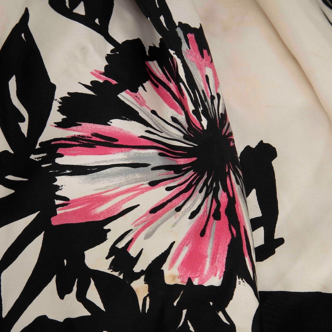 Marron Robe en soie à fleurs Gucci Taille XS en vente