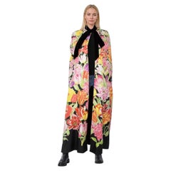 Cape longue en soie à fleurs Gucci Taille S