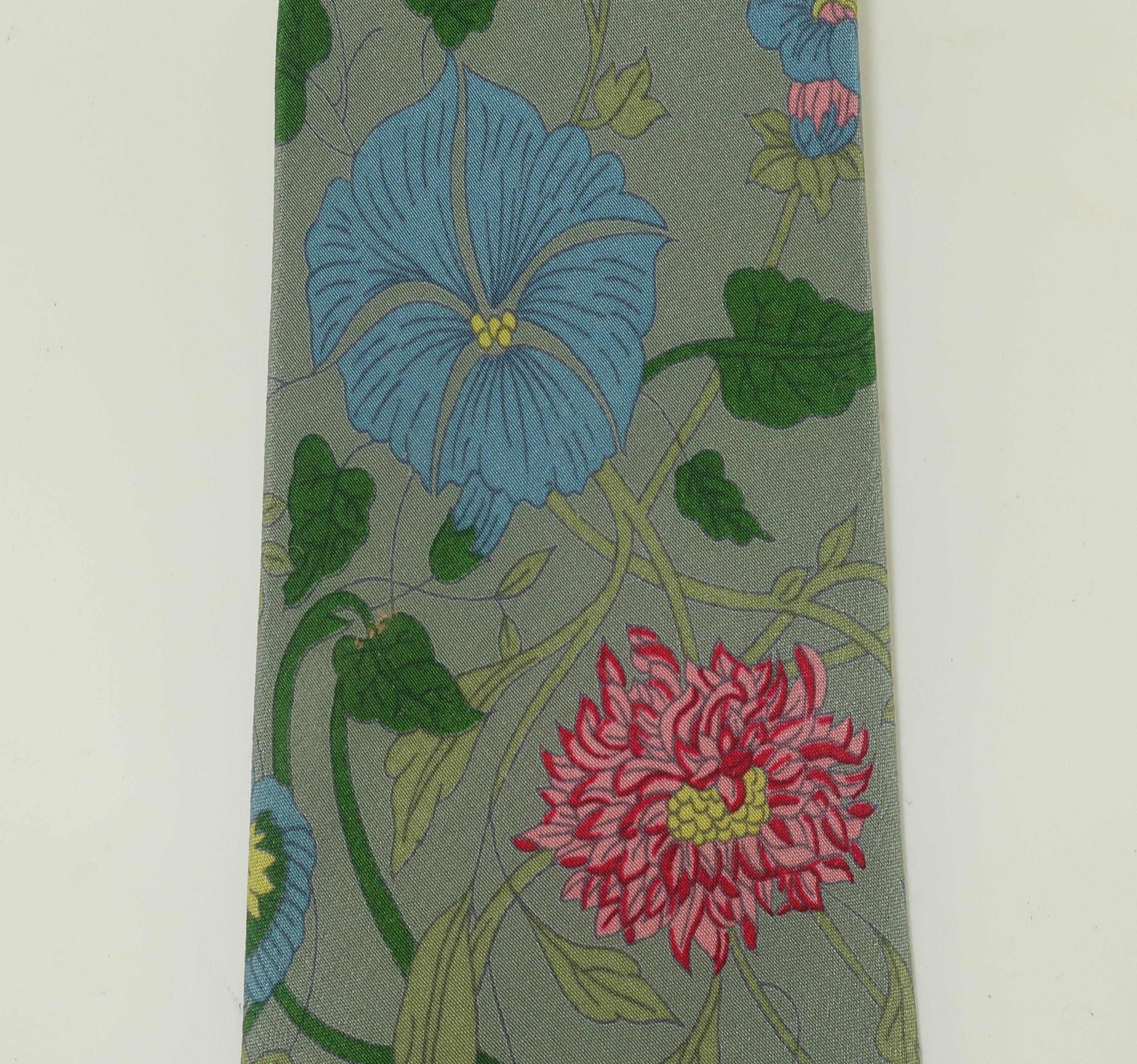 Cravate homme Gucci en soie florale 2