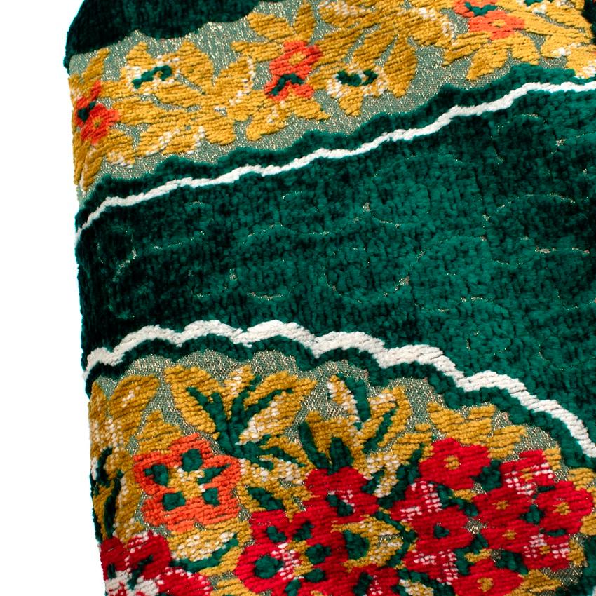 Gucci Floral Velvet Jacquard Tapestry Gilet For Sale 2