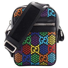 Gucci Messenger Bag mit Reißverschluss und psychedelischem Druck GG aus beschichtetem Segeltuch Mini