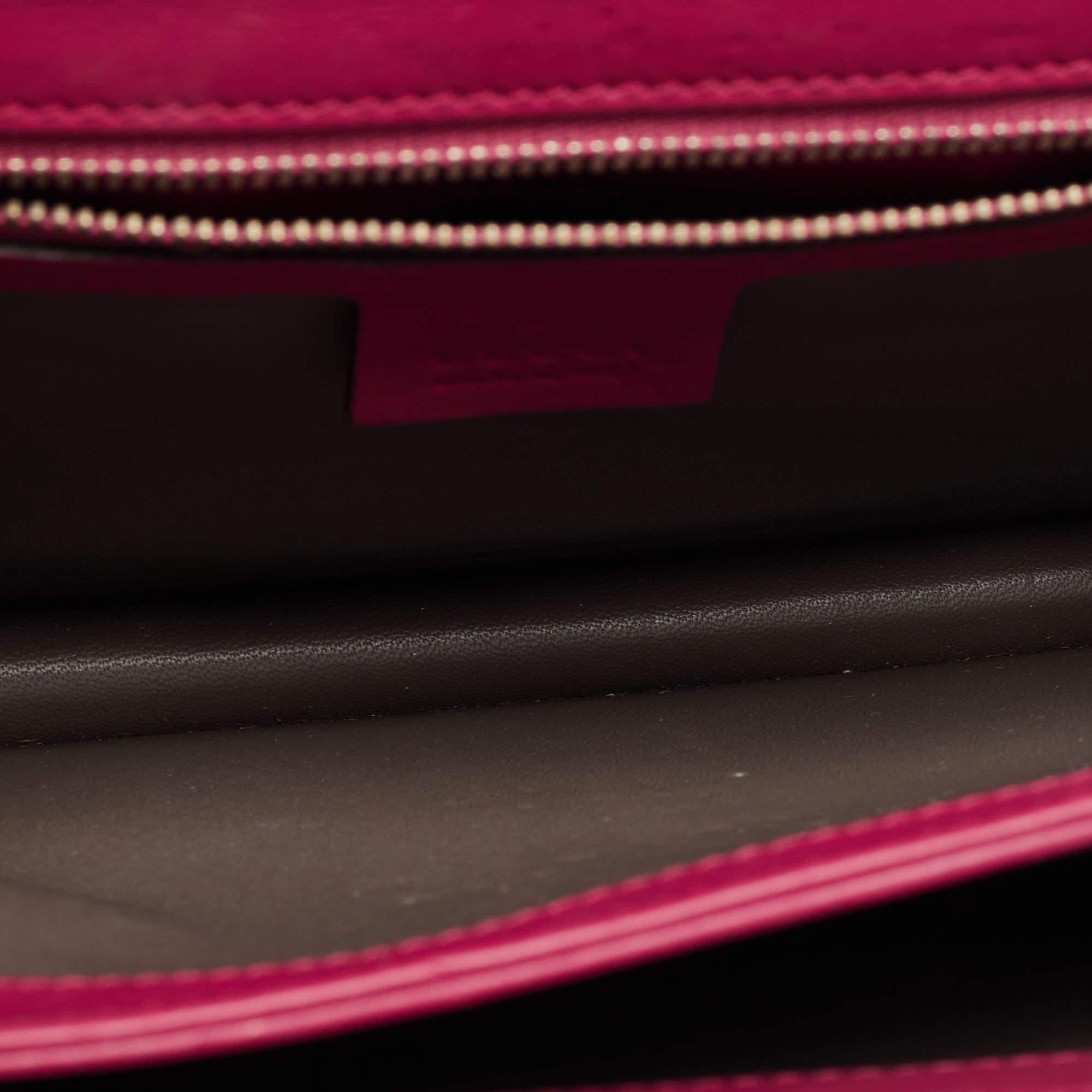 Gucci Fuchsia Glossy Leather Medium Interlocking G Shoulder Bag 13