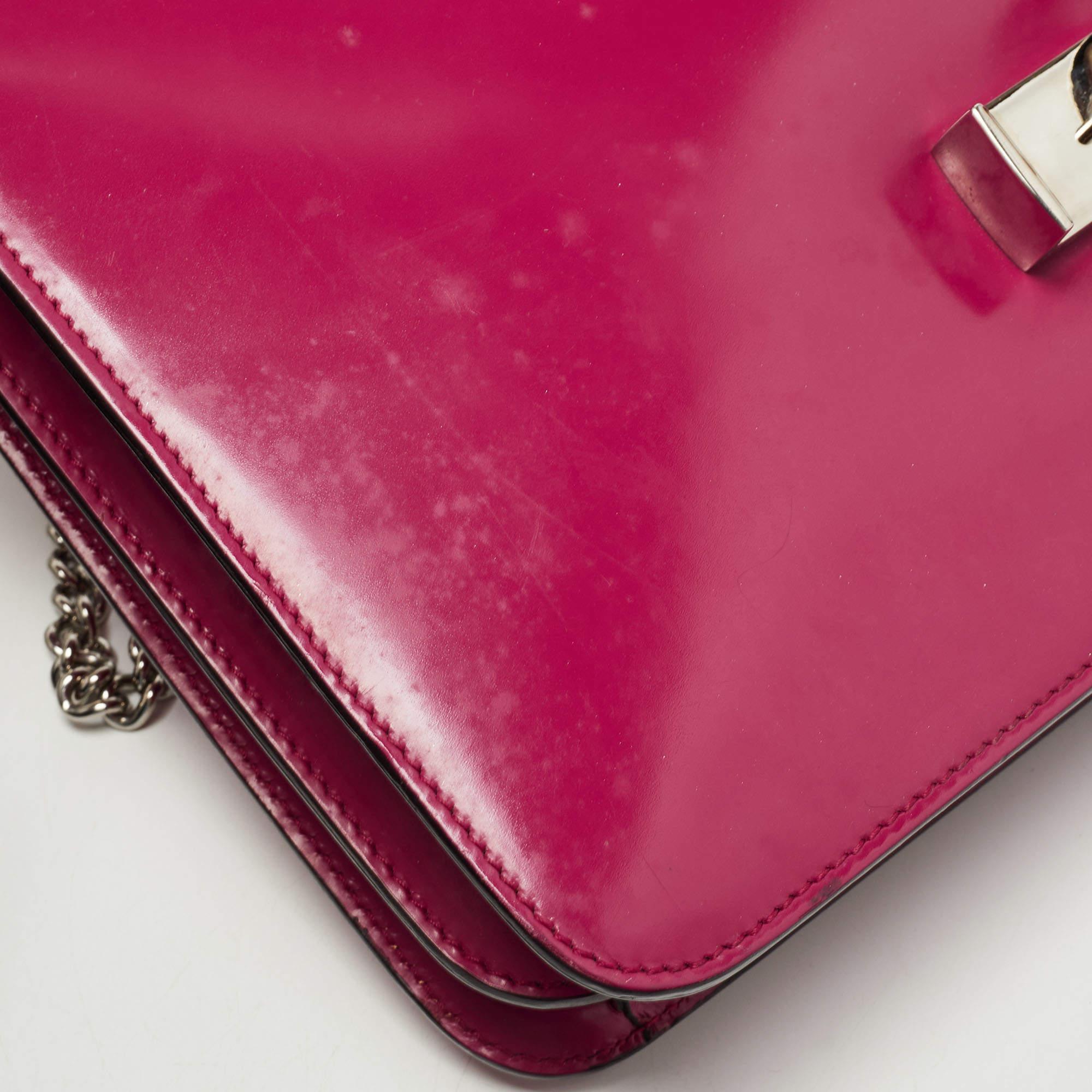 Gucci Fuchsia Glossy Leather Medium Interlocking G Shoulder Bag 4
