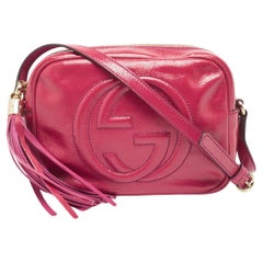 Gucci Fuchsia Patent Leather Small Soho Disco Crossbody Bag