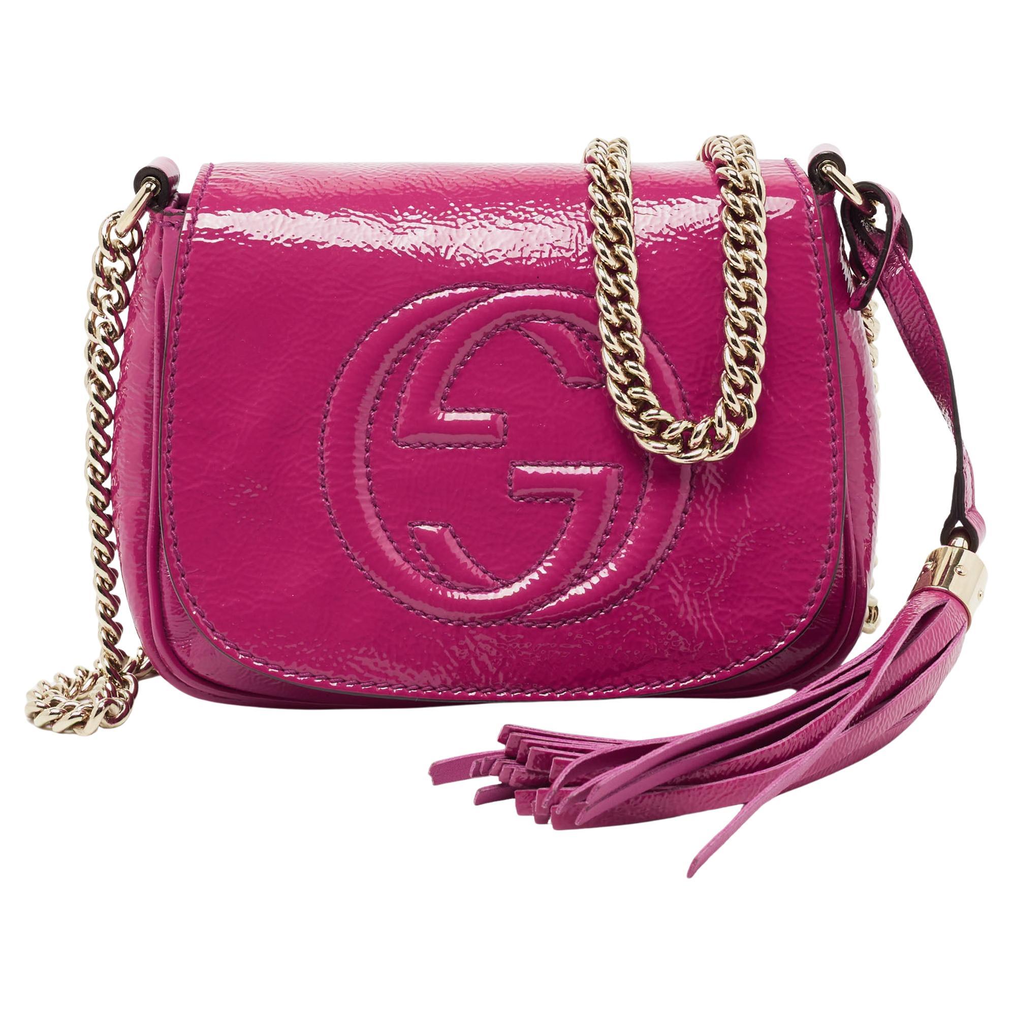 Gucci Fuchsia Patent Leather Soho Flap Chain Crossbody Bag