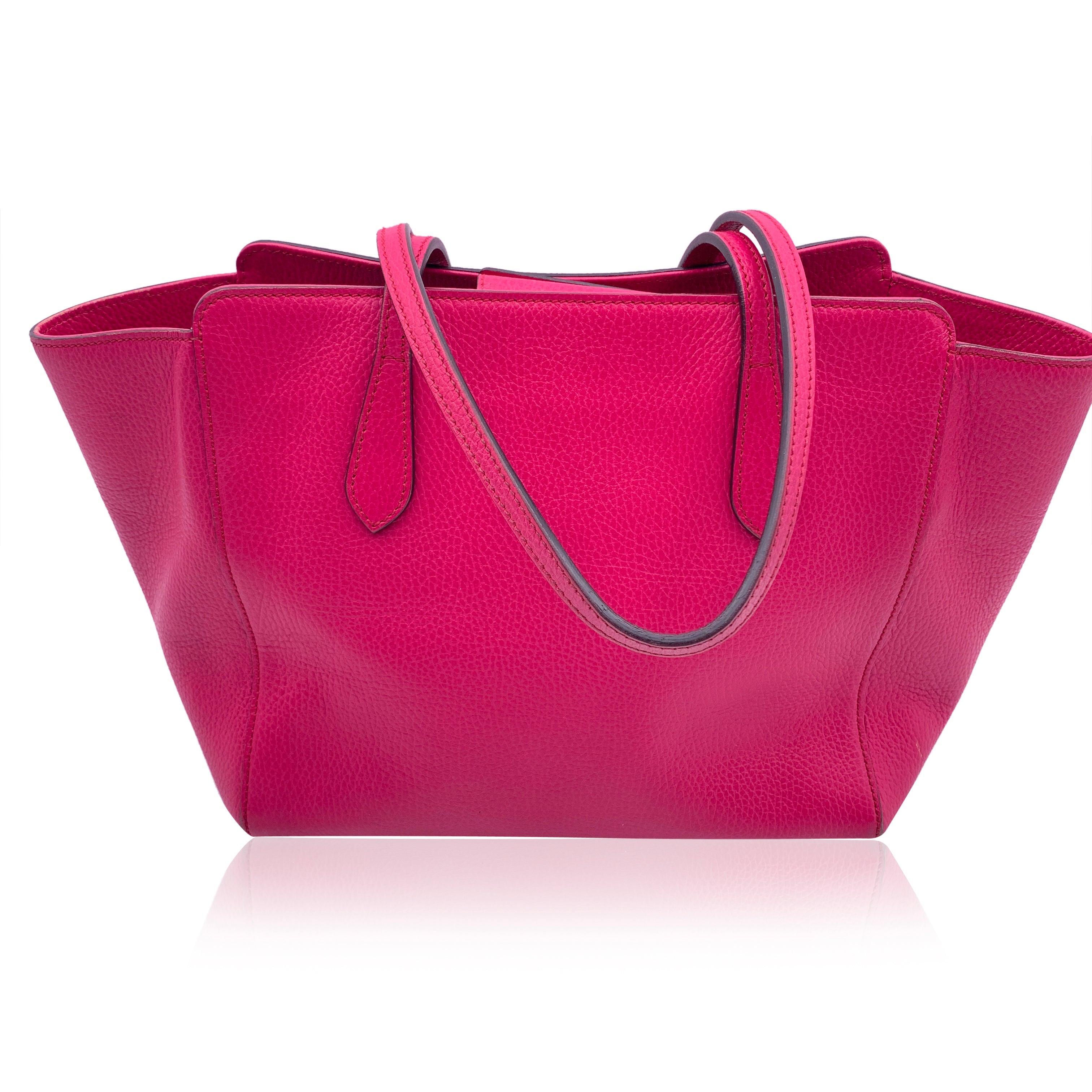 Gucci Fuchsia Pink Leather Swing Medium Handbag Tote Bag In Good Condition For Sale In Rome, Rome