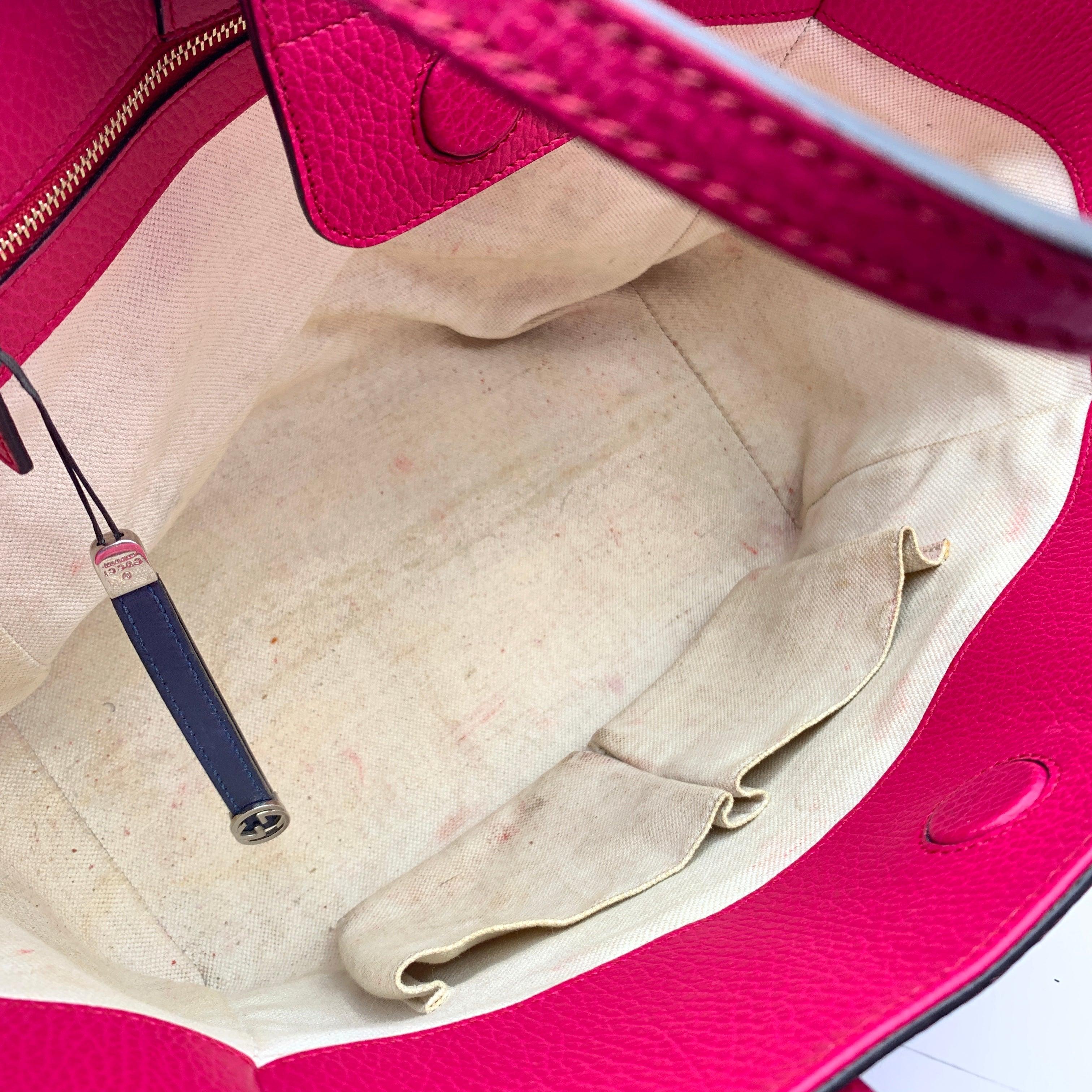 Gucci Fuchsia Rosa Leder Swing Medium Handtasche Tote Bag im Angebot 2