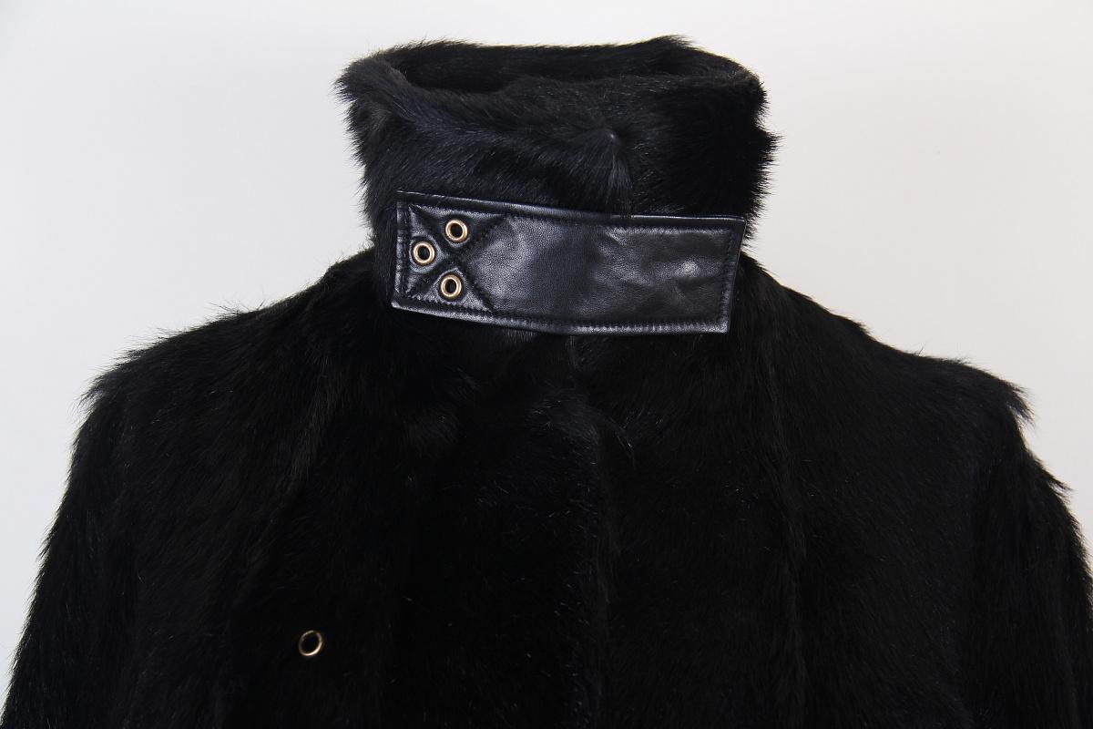Gucci fur coat For Sale 2