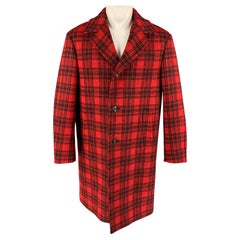 GUCCI FW 16 Taglia 40 Cappotto a quadri rosso nero in misto lana con risvolto a tacca