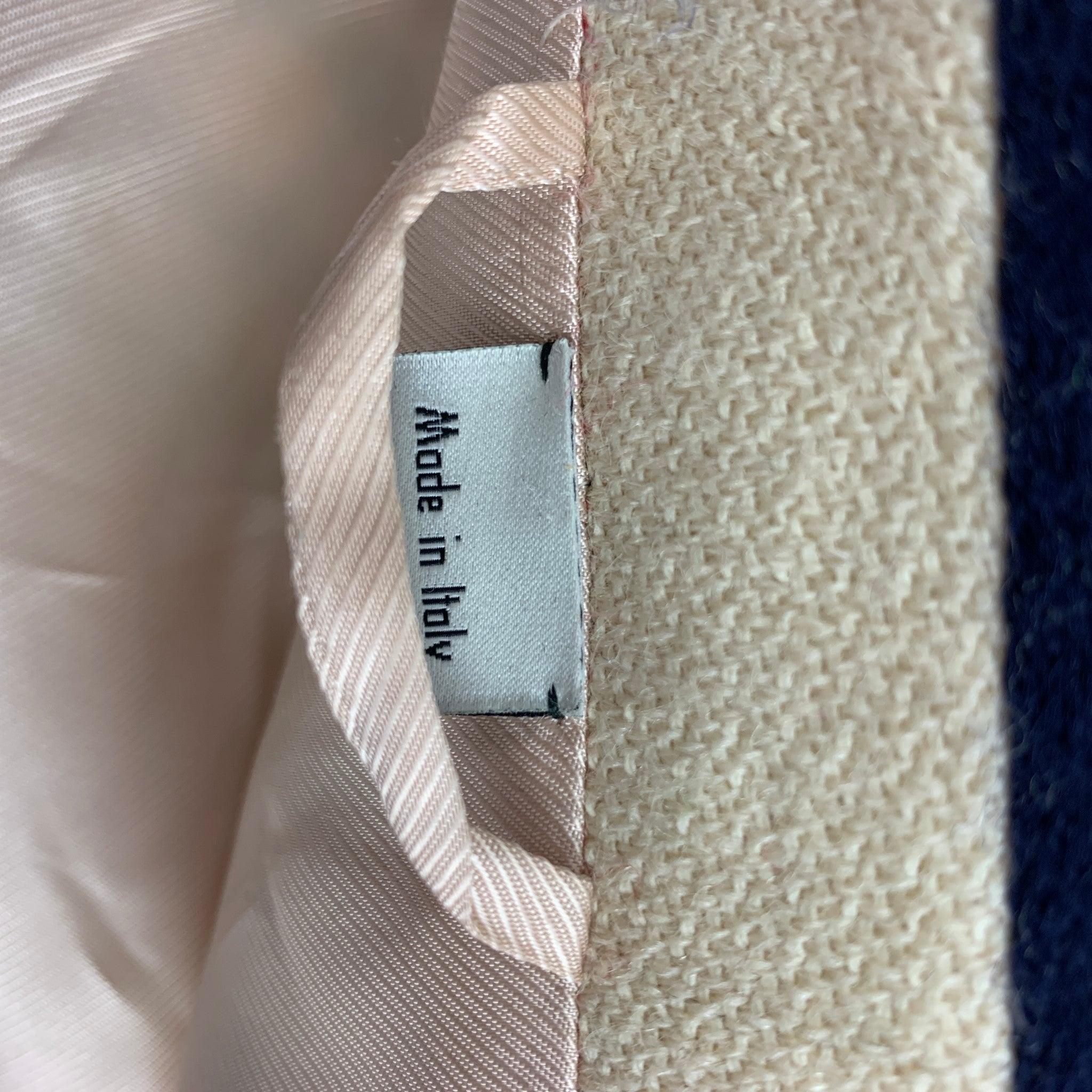 GUCCI FW 21 Size 36 Cream Multi Color Plaid Wool Cotton Notch Lapel Suit 4
